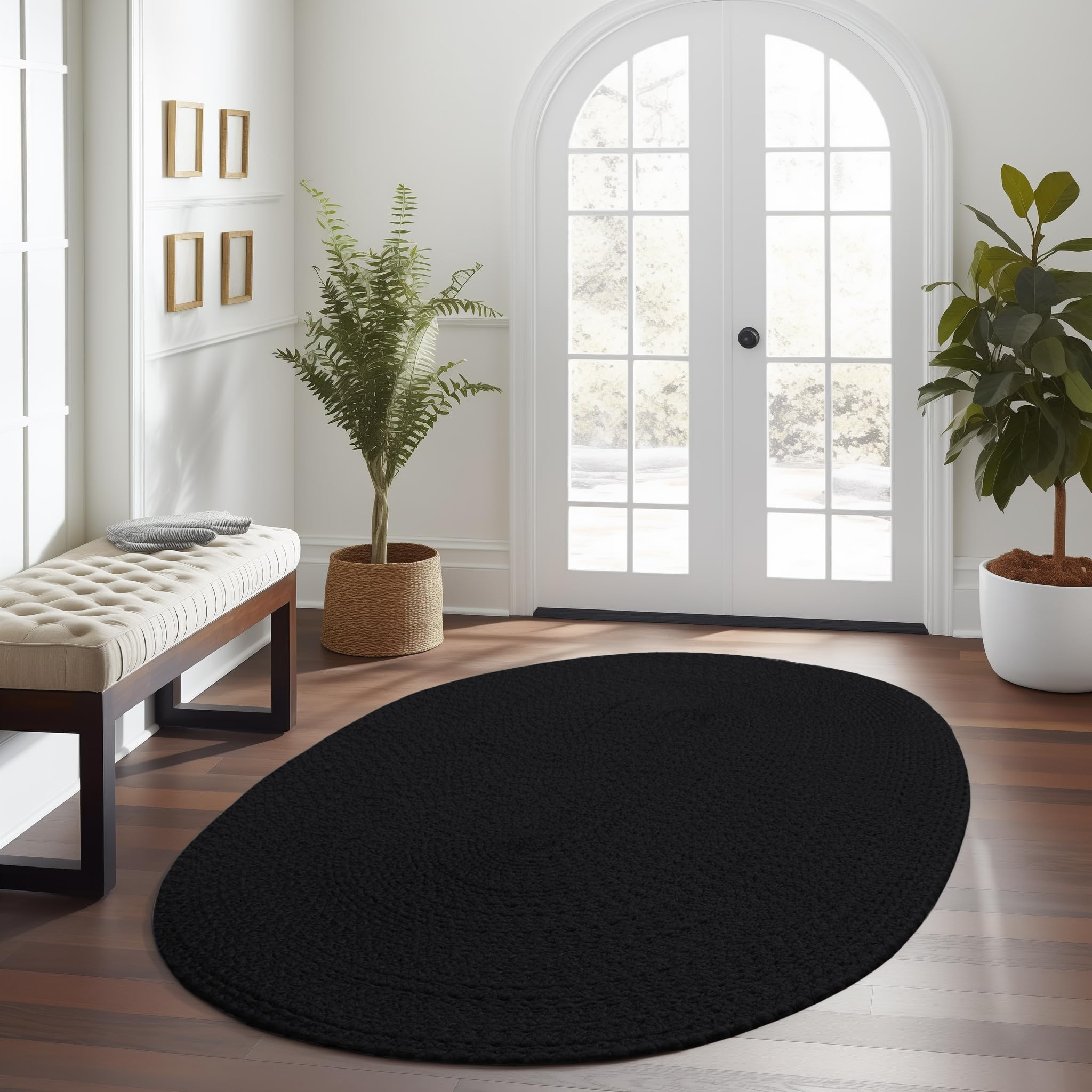 Black Braided Rug - Reversible Solid Constrution - Indoor Outdoor