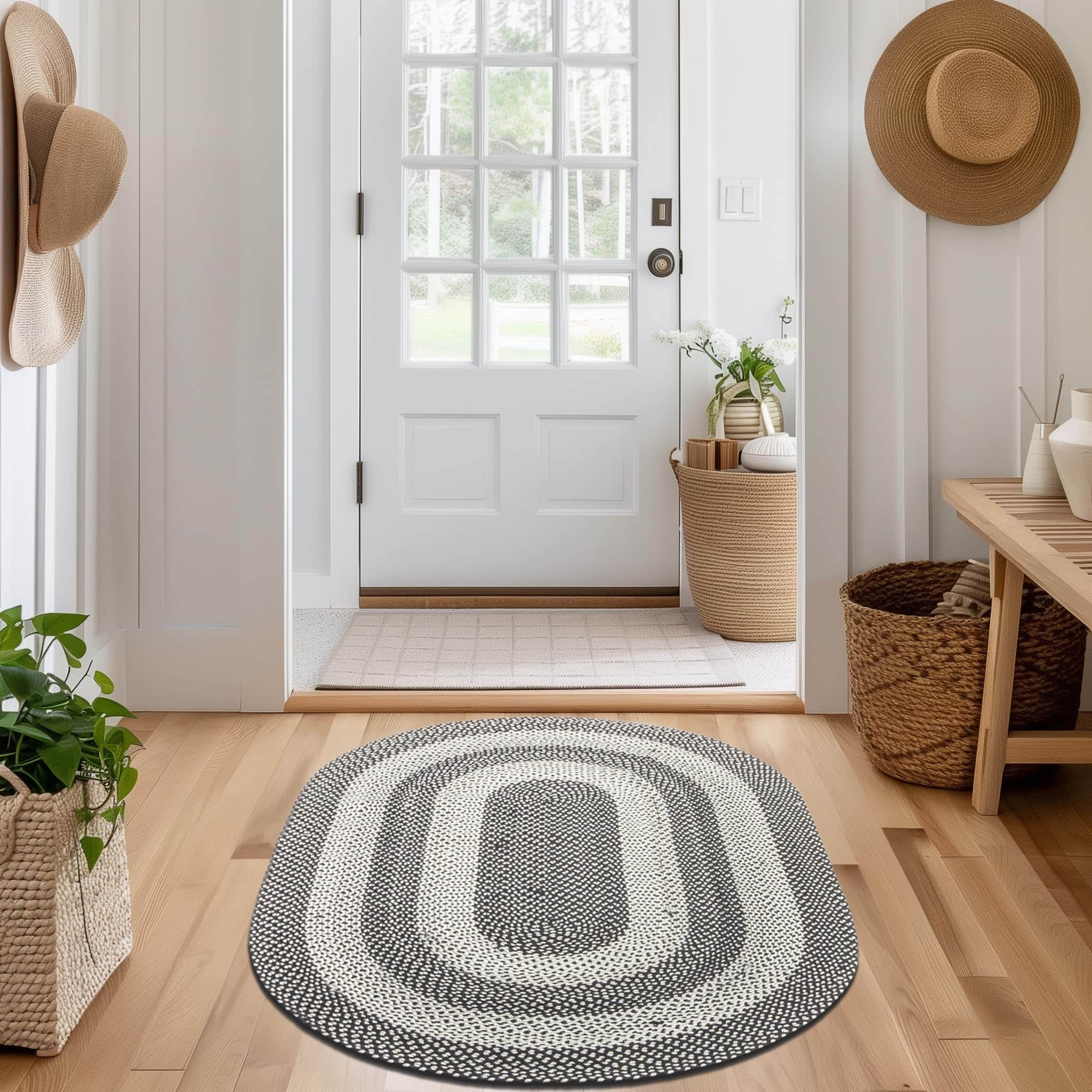 Black, White Indoor Outdoor Braided Rug for Patios, Porches and Kitchens - Bradford Collection