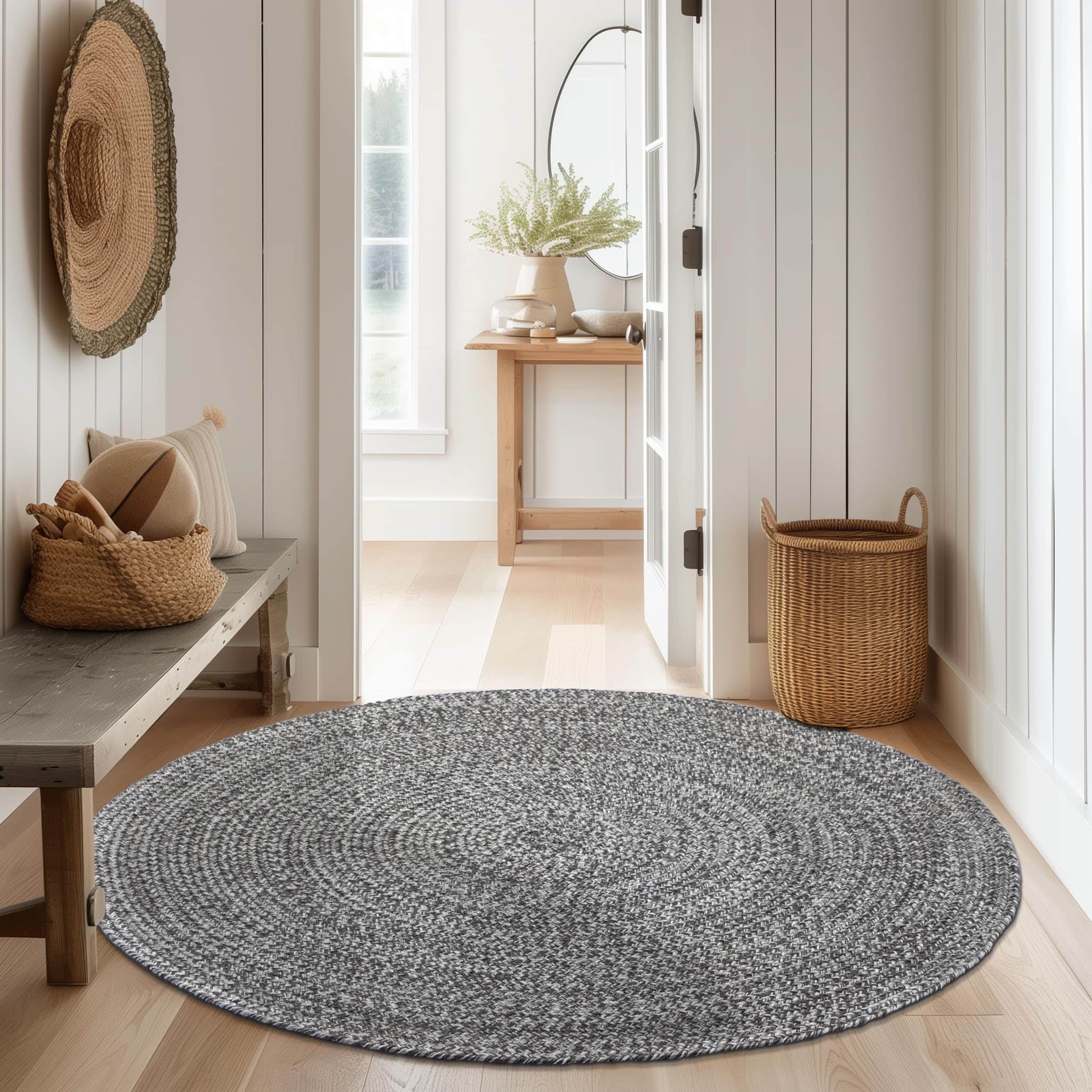 Charcoal, Gray, Light Gray, White Indoour Outdoor Braided Kitchen Rug