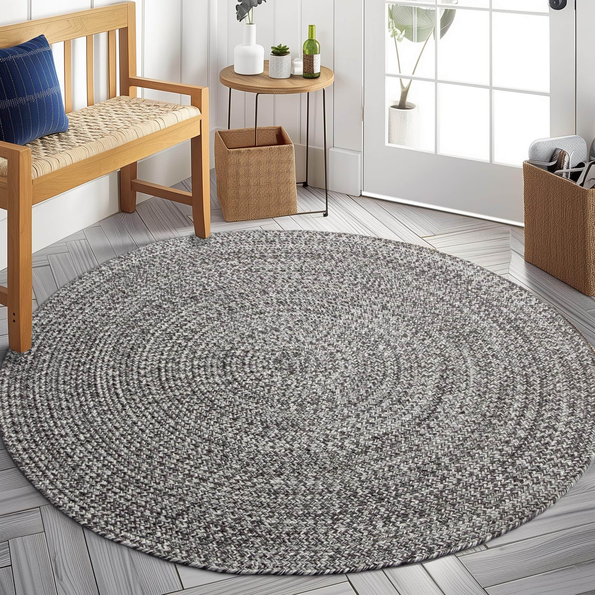 Charcoal, Gray, Light Gray, White Indoour Outdoor Braided Kitchen Rug