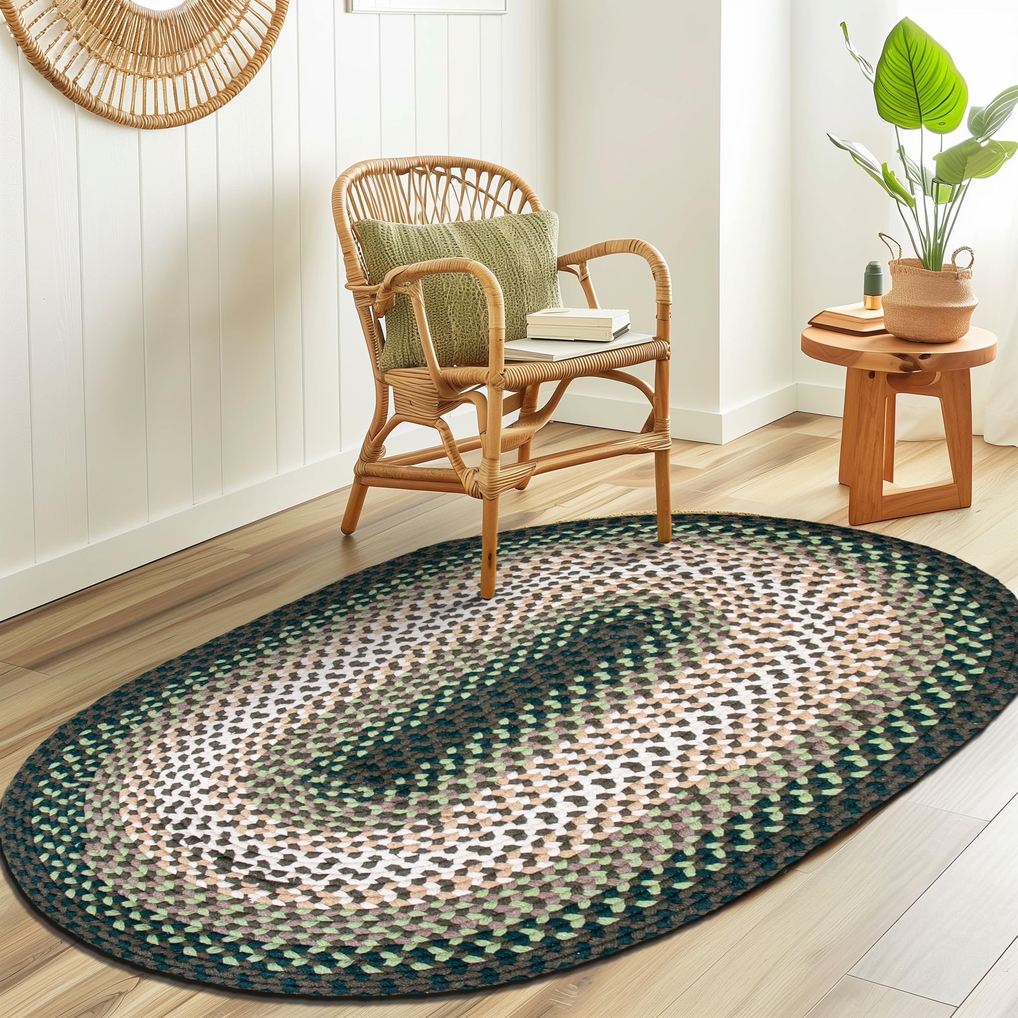 Green Charming Braided Rug for Farmhouse Living Rooms and Bedroom
