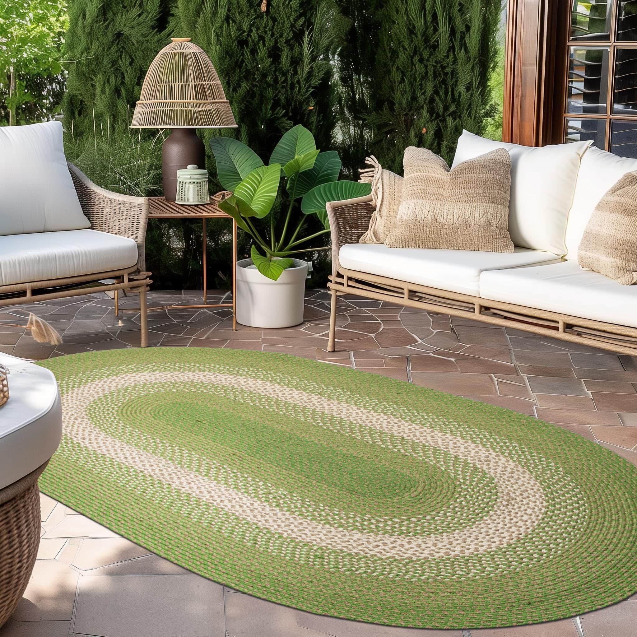 Dark Green Indoor Outdoor Braided Rug for Patios, Porches and Kitchens - Bradford Collection