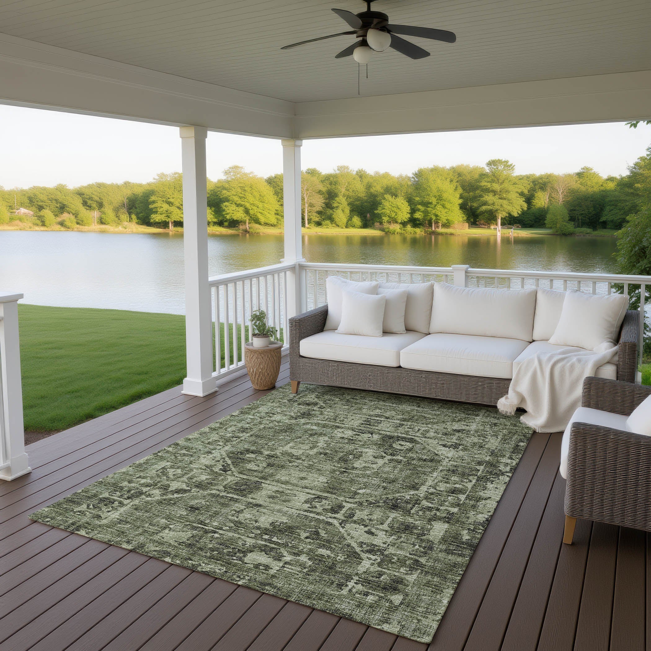 Luxury Machine Washable Indoor/Outdoor Traditional AB2 Cactus Green Rug 3' x 5' #shape_Rectangle