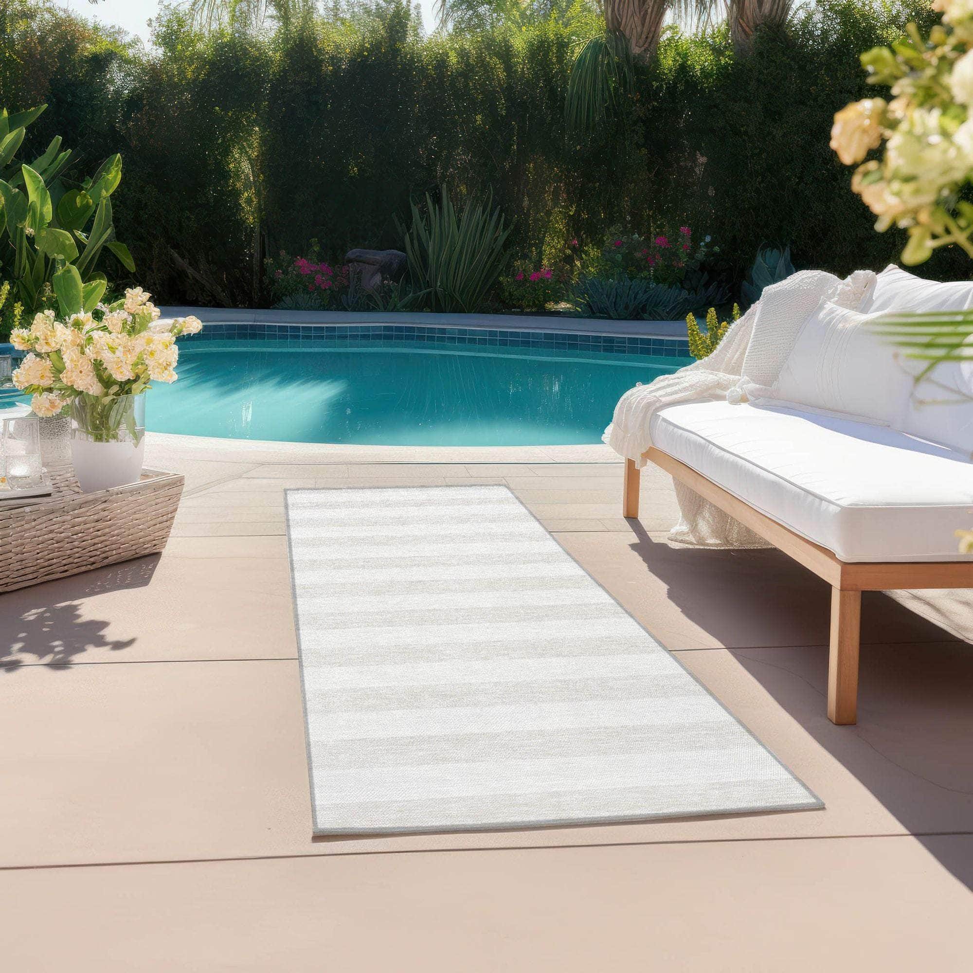 Machine Made ACN528 Ivory Rugs