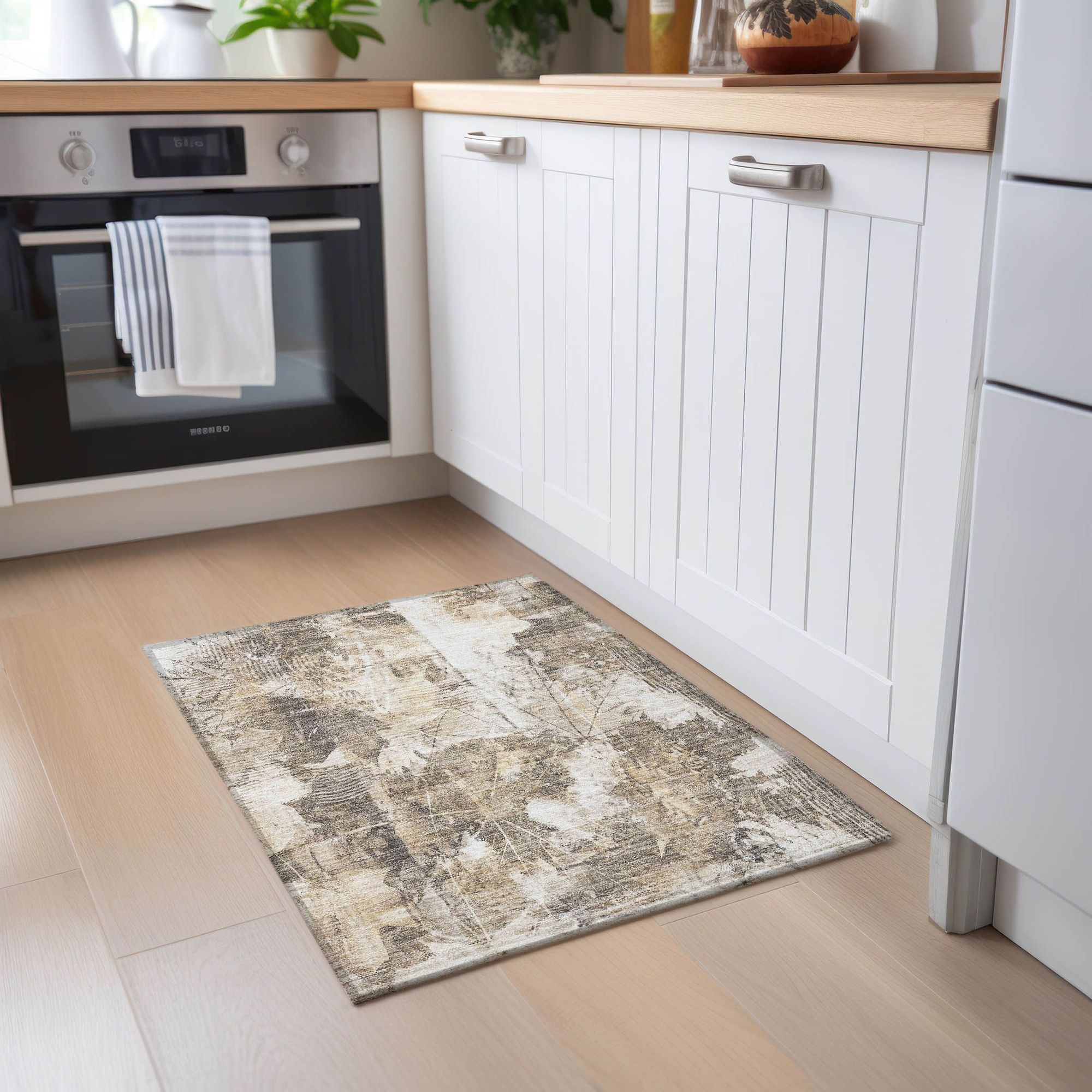 Machine Made ACN560 Beige Brown Rugs