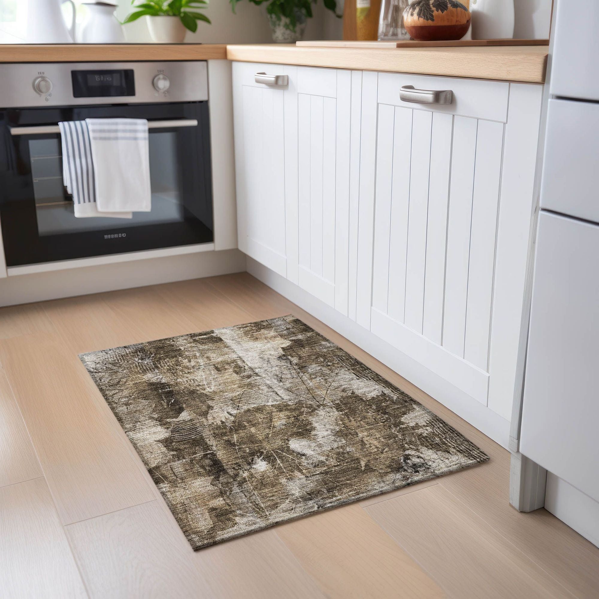Machine Made ACN560 Taupe Brown Rugs