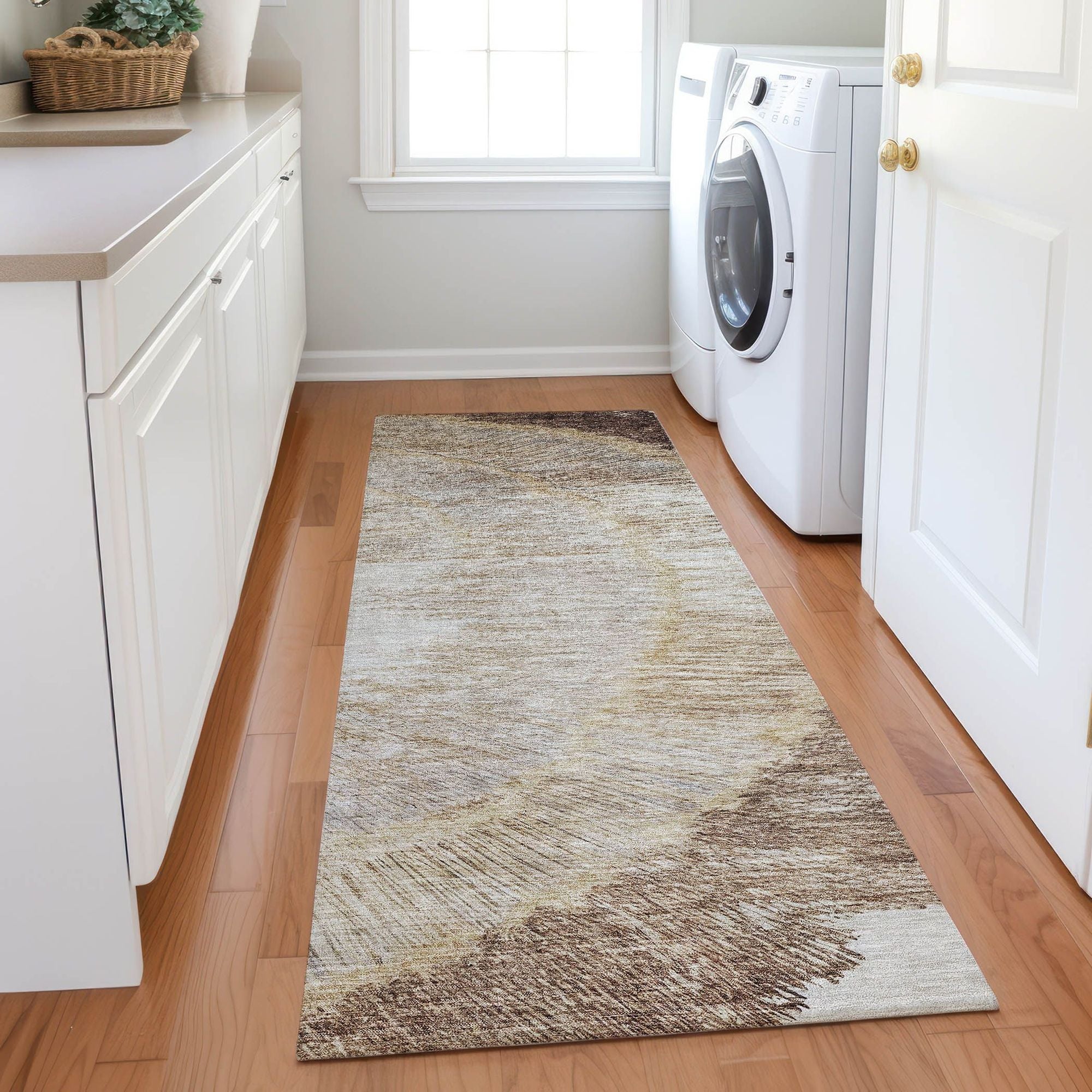 Machine Made ACN650 Brown Rugs