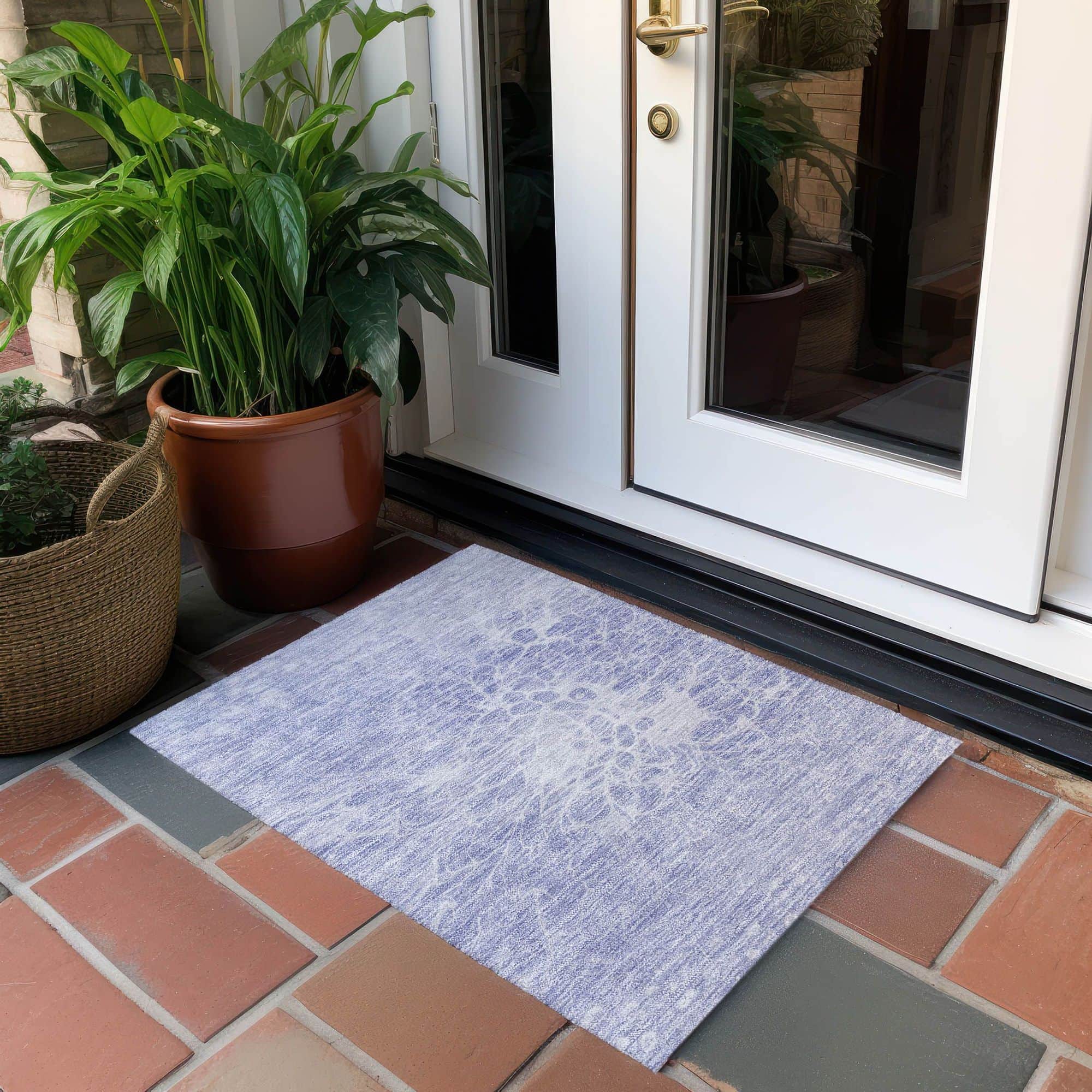 Machine Washable Lavender Purple Rug - Indoor / Outdoor - Kids / Pet Friendly Modern Print Rug