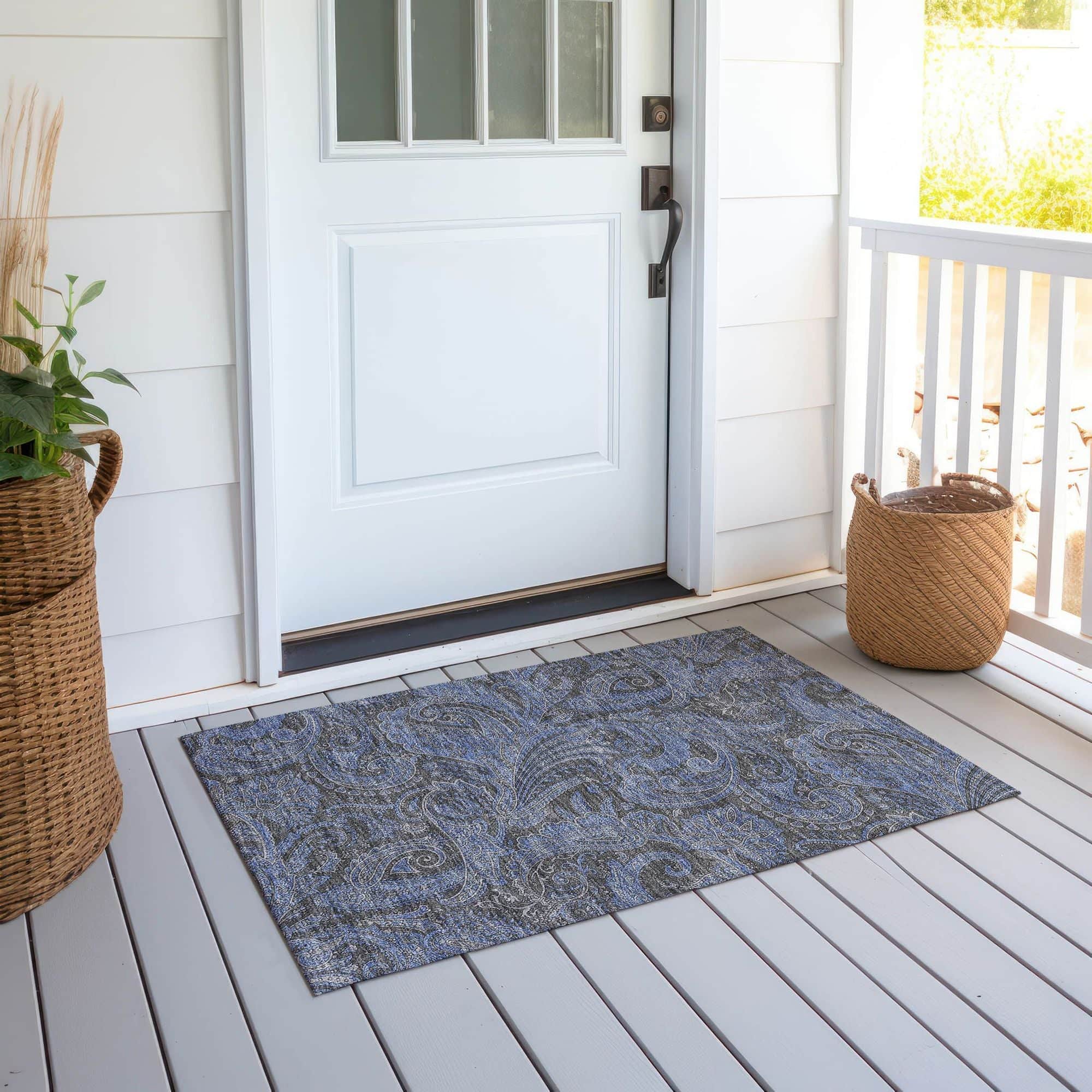 Machine Washable Charcoal Gray Rug - Indoor / Outdoor - Kids / Pet Friendly Paisley Print Rug