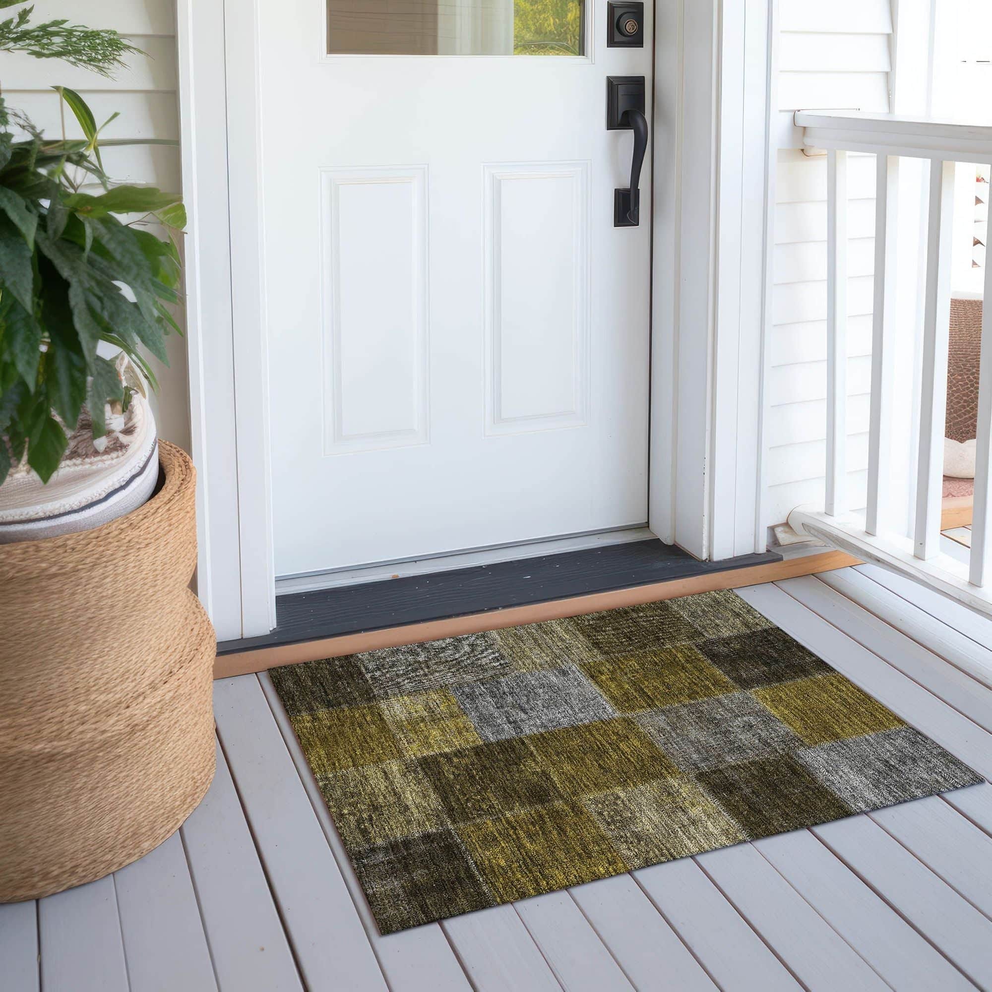 Machine Washable Mocha Brown Rug - Indoor / Outdoor - Kids / Pet Friendly Patchwork Print Rug