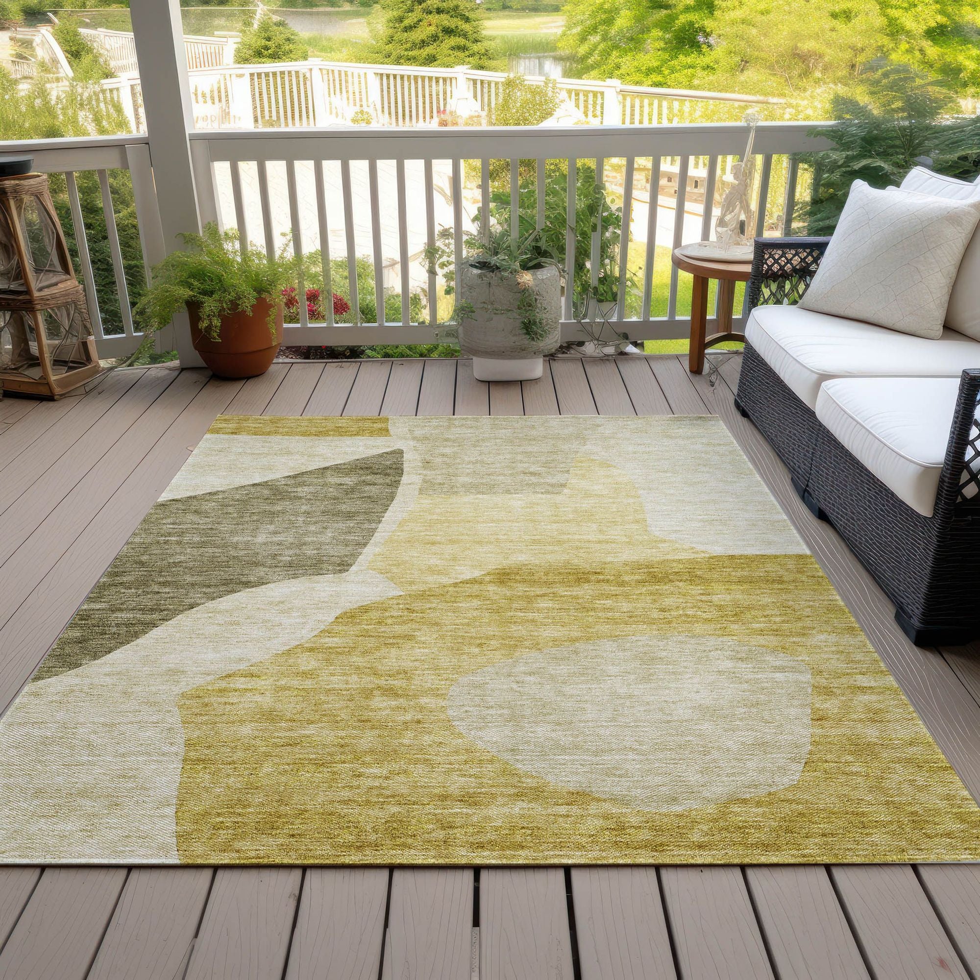 Machine Washable Gold Rug - Indoor / Outdoor - Kids / Pet Friendly Abstract Print Rug