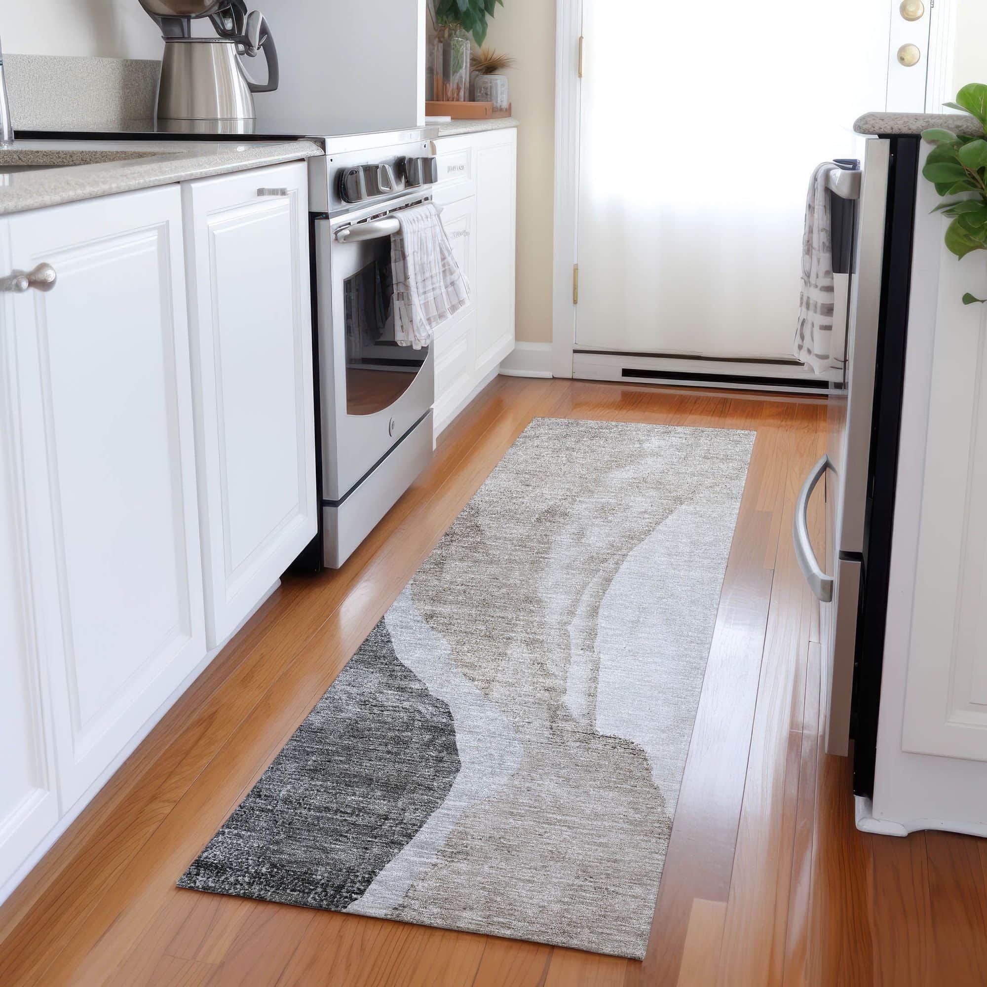 Machine Washable Charcoal Gray Rug - Indoor / Outdoor - Kids / Pet Friendly Abstract Print Rug