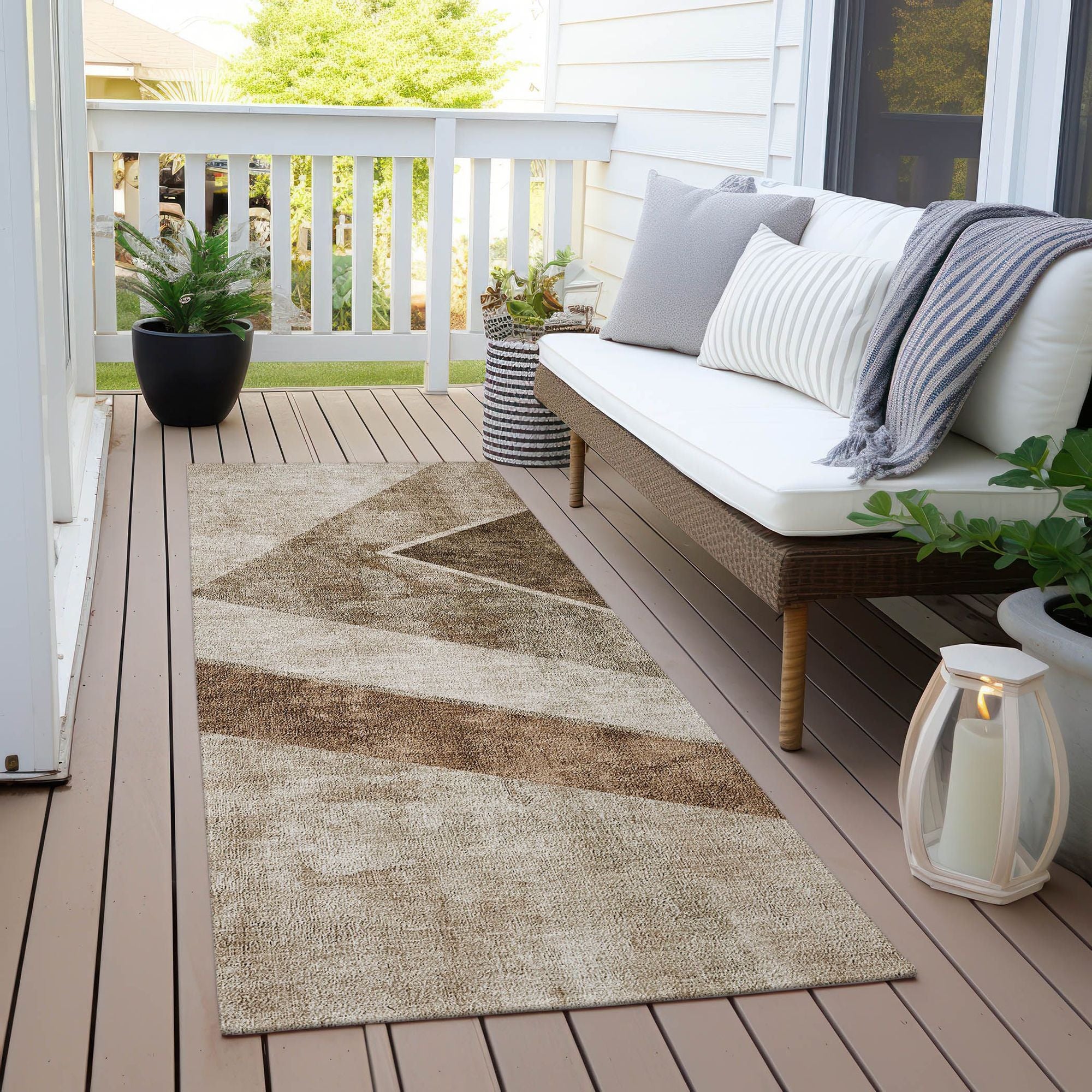 Machine Washable Brown Rug - Indoor / Outdoor - Kids / Pet Friendly Geometric Print Rug