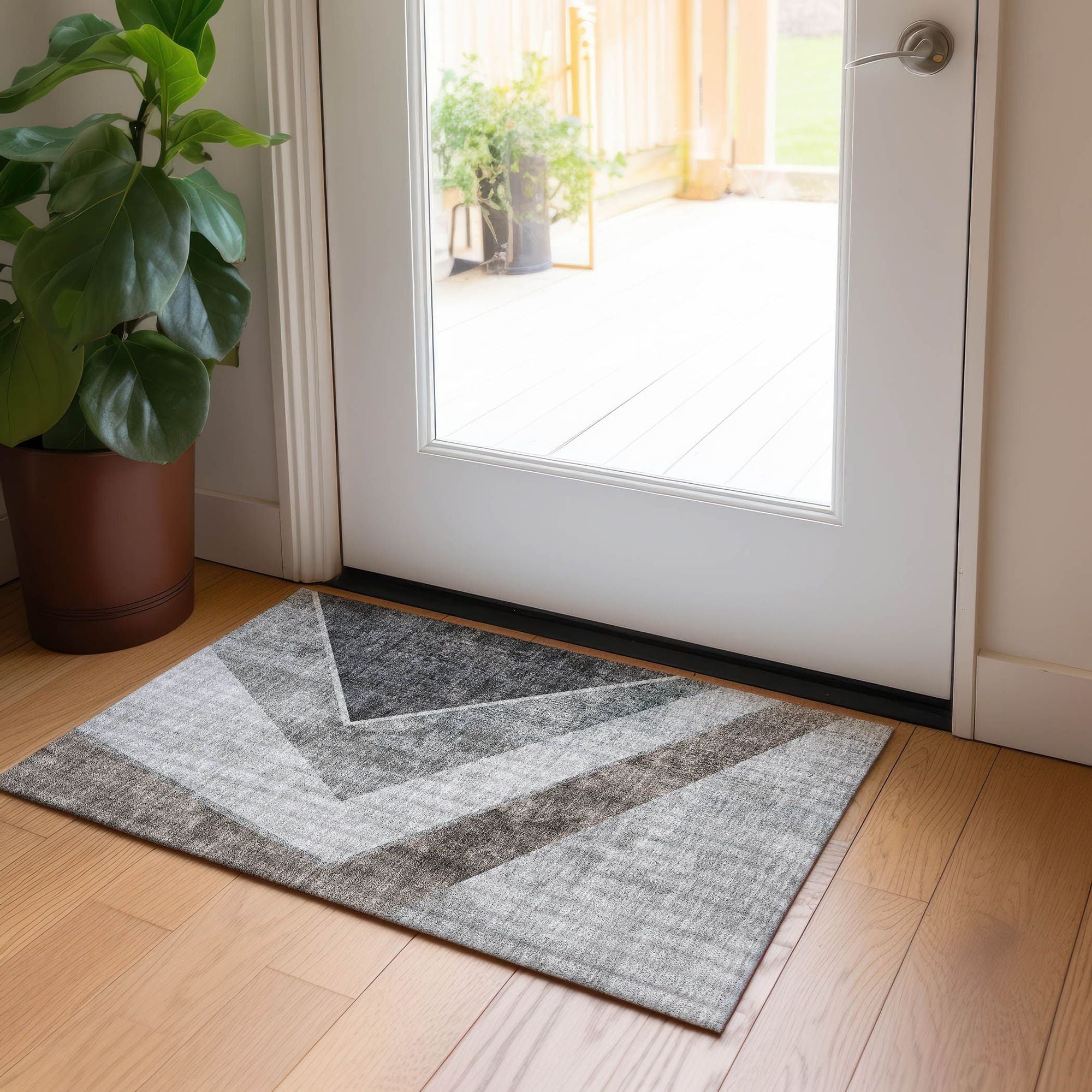 Machine Washable Gray Rug - Indoor / Outdoor - Kids / Pet Friendly Geometric Print Rug
