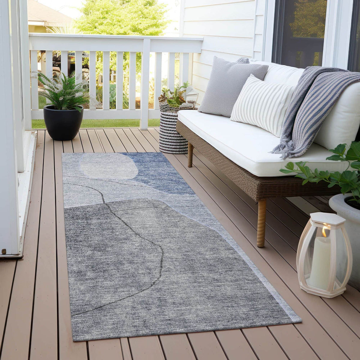 Mist Machine Washable Rug