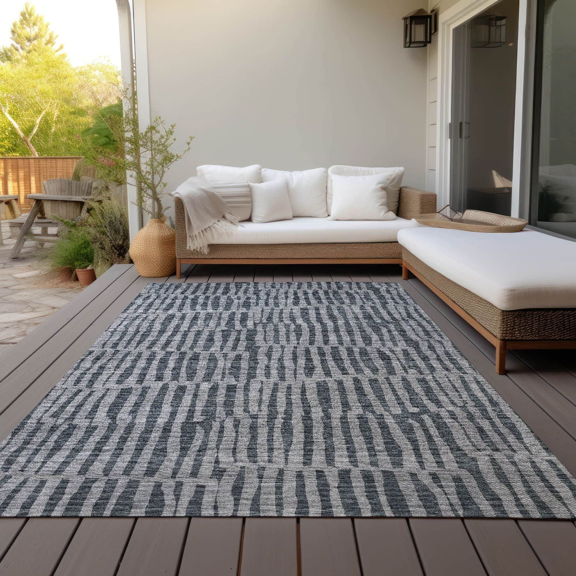 Machine Washable Charcoal Gray Rug - Indoor / Outdoor - Kids / Pet Friendly Striped Print Rug