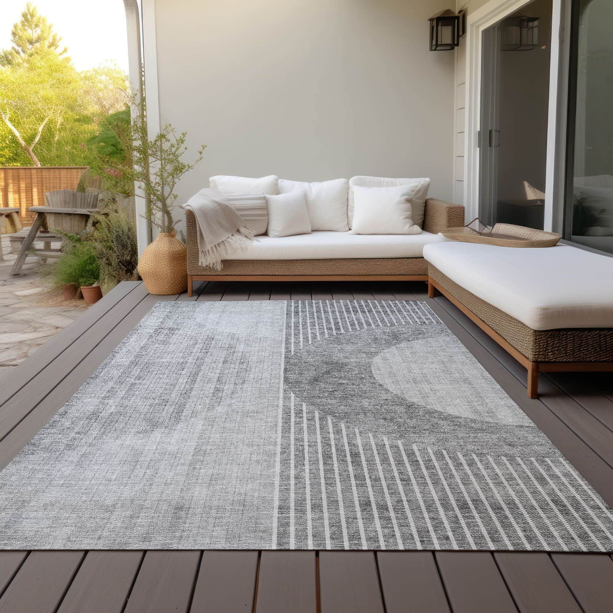 Machine Washable Gray Rug - Indoor / Outdoor - Kids / Pet Friendly Modern Print Rug