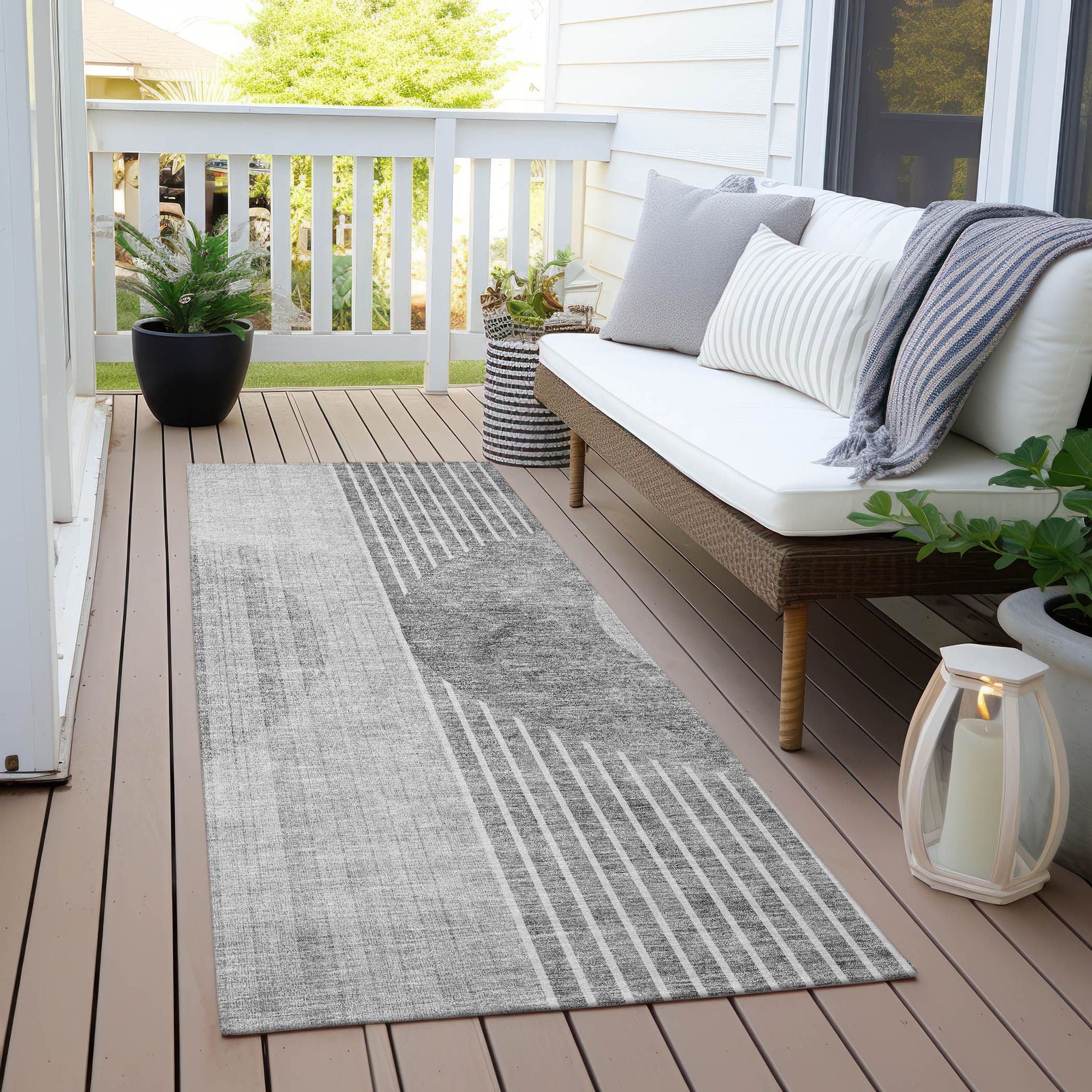 Machine Washable Gray Rug - Indoor / Outdoor - Kids / Pet Friendly Modern Print Rug