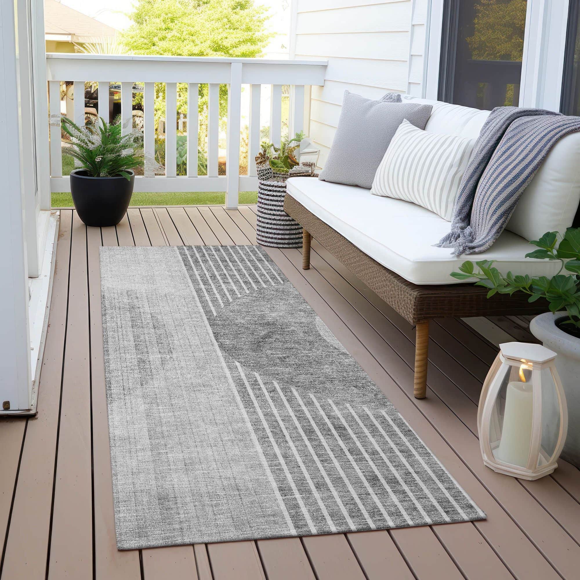 Machine Washable Gray Rug - Indoor / Outdoor - Kids / Pet Friendly Modern Print Rug