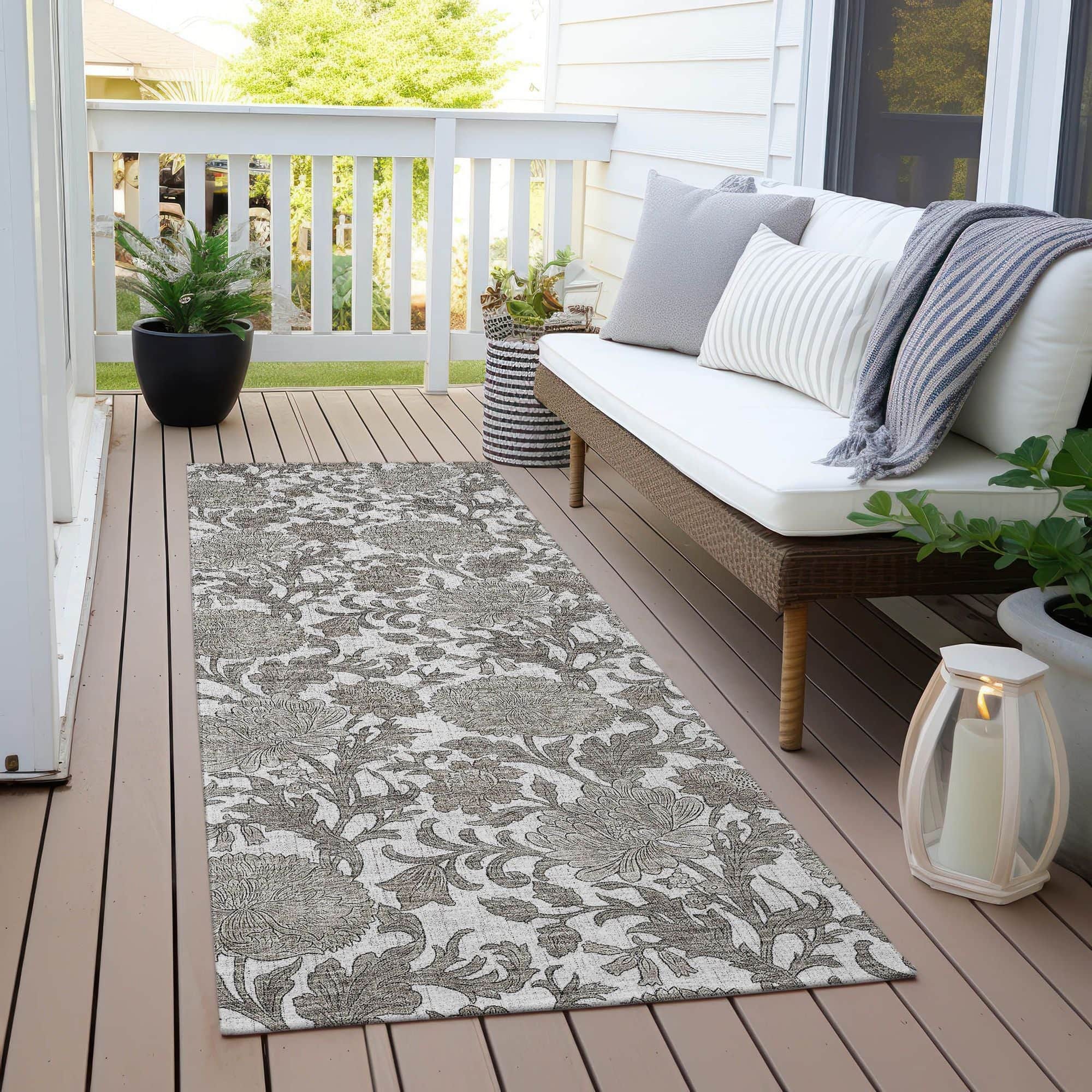 Machine Washable Ivory Rug - Indoor / Outdoor - Kids / Pet Friendly Floral Print Rug