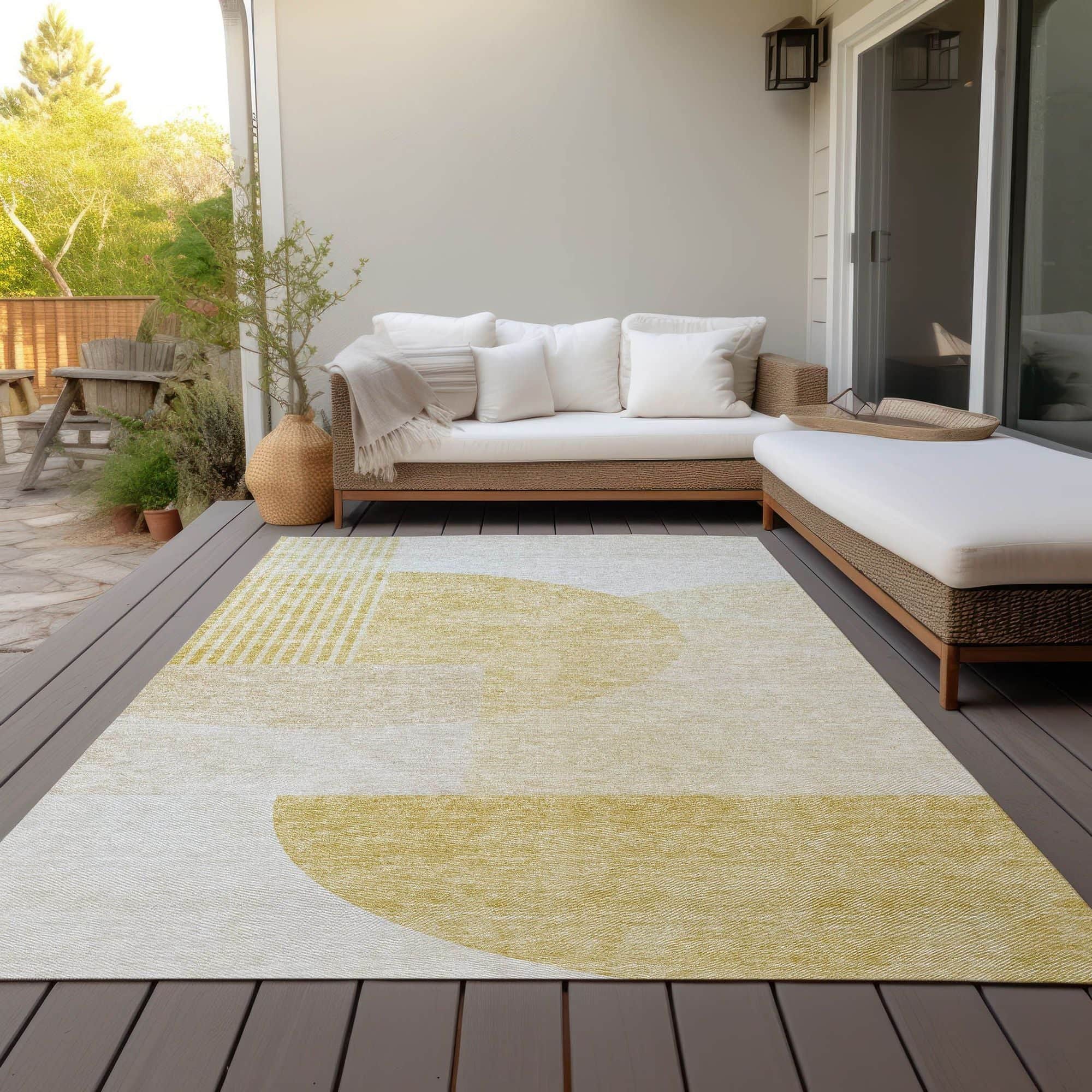 Machine Washable Gold Rug - Indoor / Outdoor - Kids / Pet Friendly Modern Print Rug