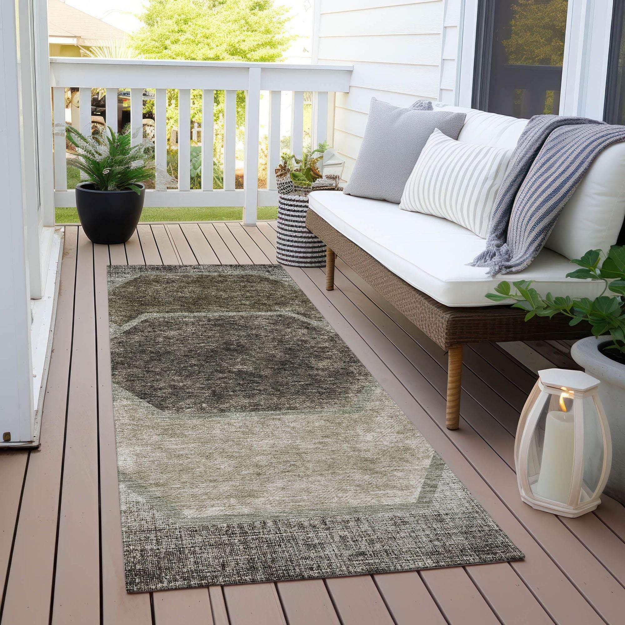 Machine Washable Taupe Brown Rug - Indoor / Outdoor - Kids / Pet Friendly Geometric Print Rug