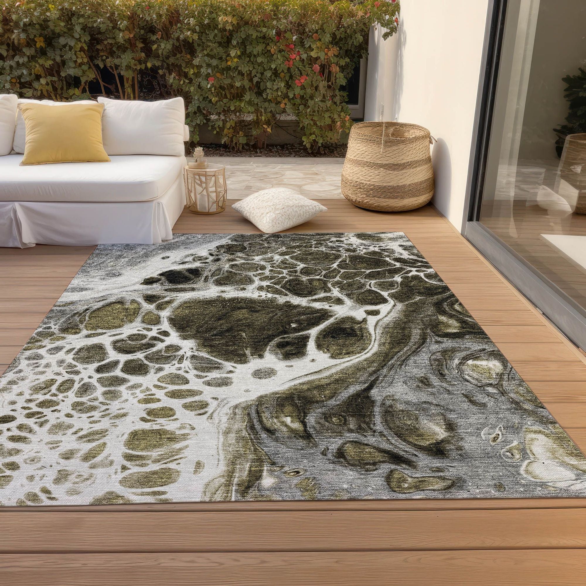 Machine Washable Chocolate Brown Rug - Indoor / Outdoor - Kids / Pet Friendly Modern Print Rug