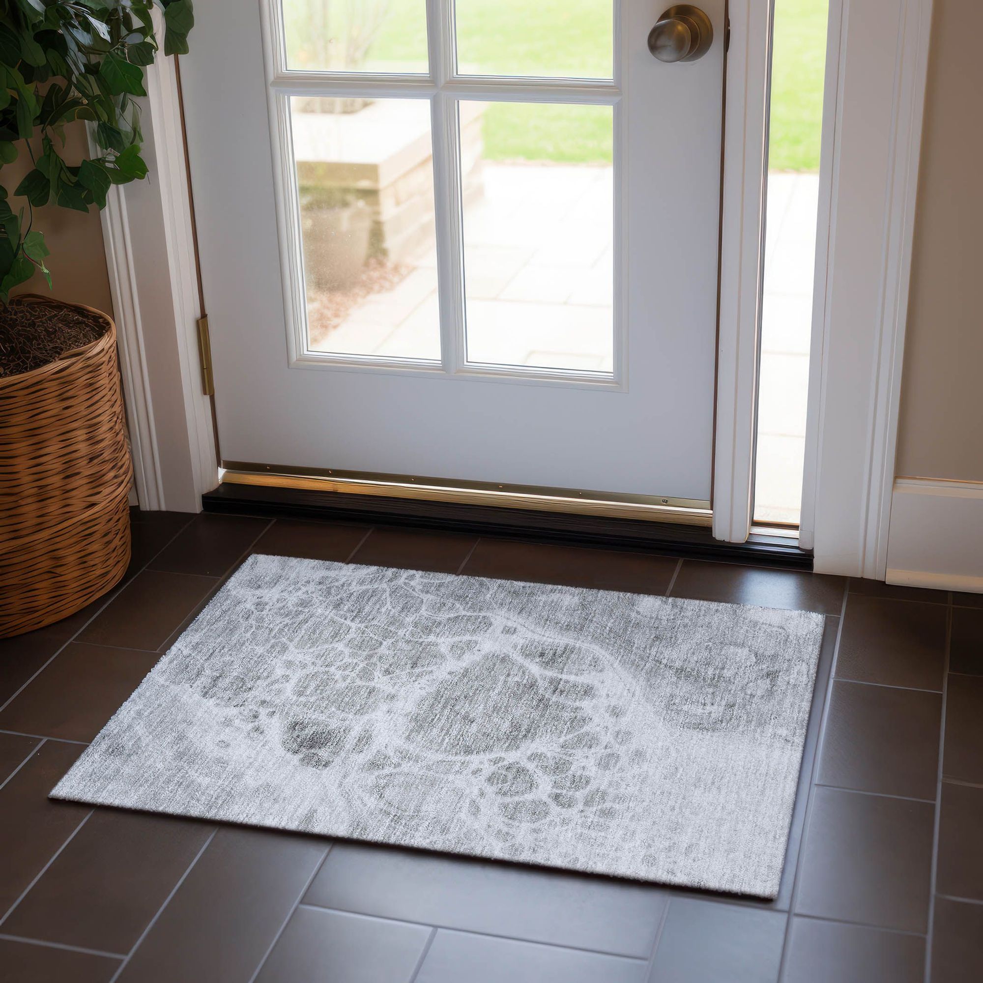 Machine Washable Gray Rug - Indoor / Outdoor - Kids / Pet Friendly Modern Print Rug