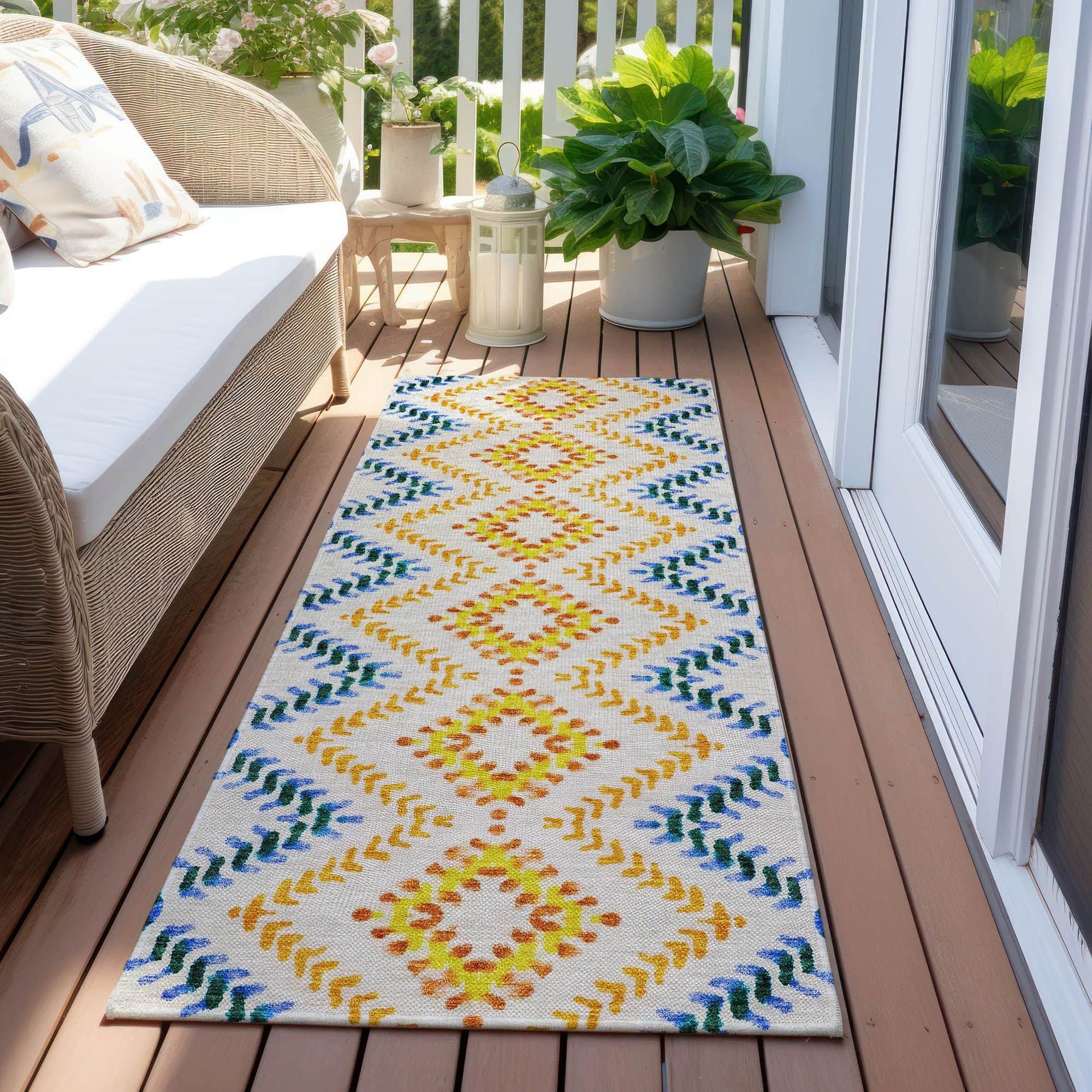 Machine Washable Ivory Rug - Indoor / Outdoor - Kids / Pet Friendly Geometric Print Rug