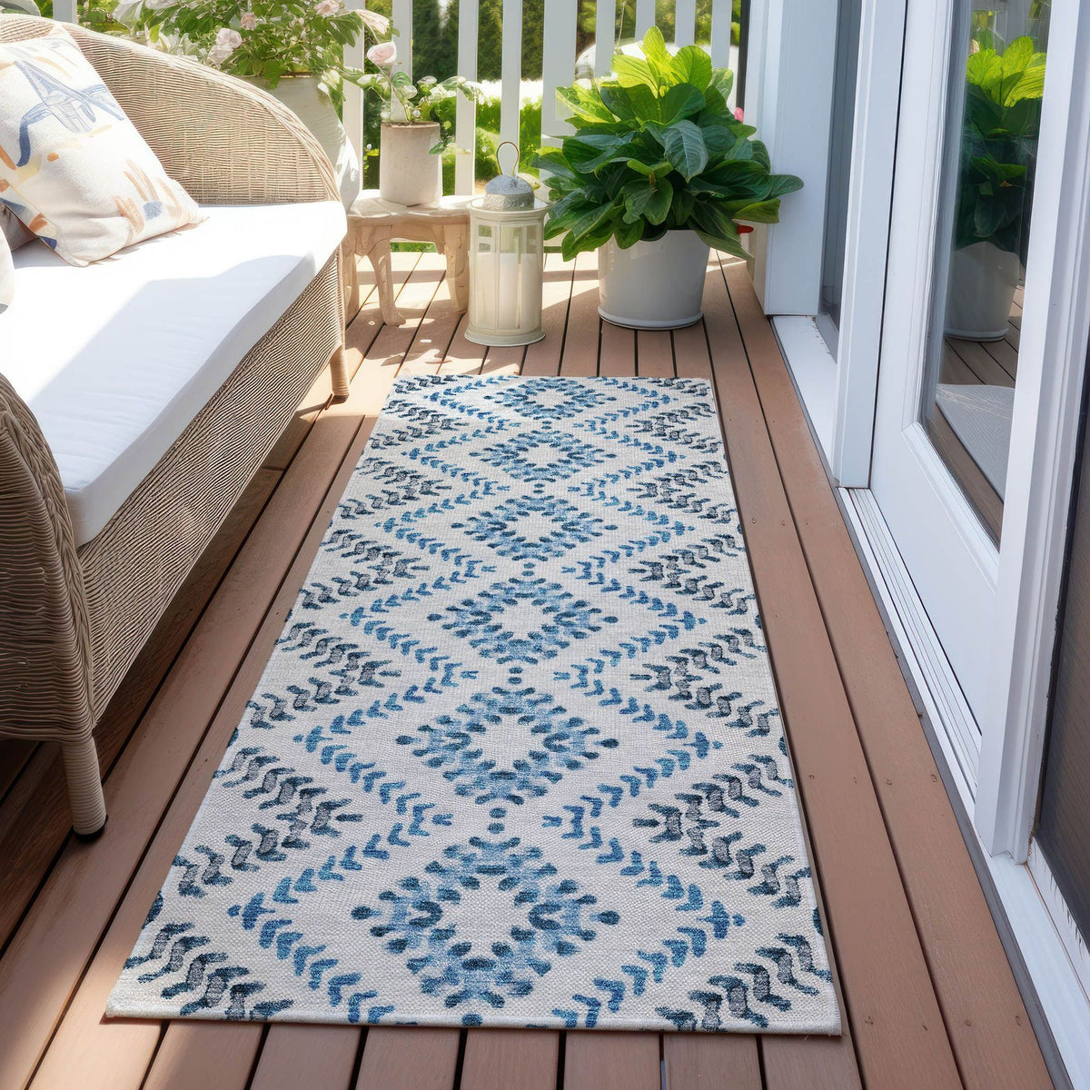 Gannet Machine Washable Rug