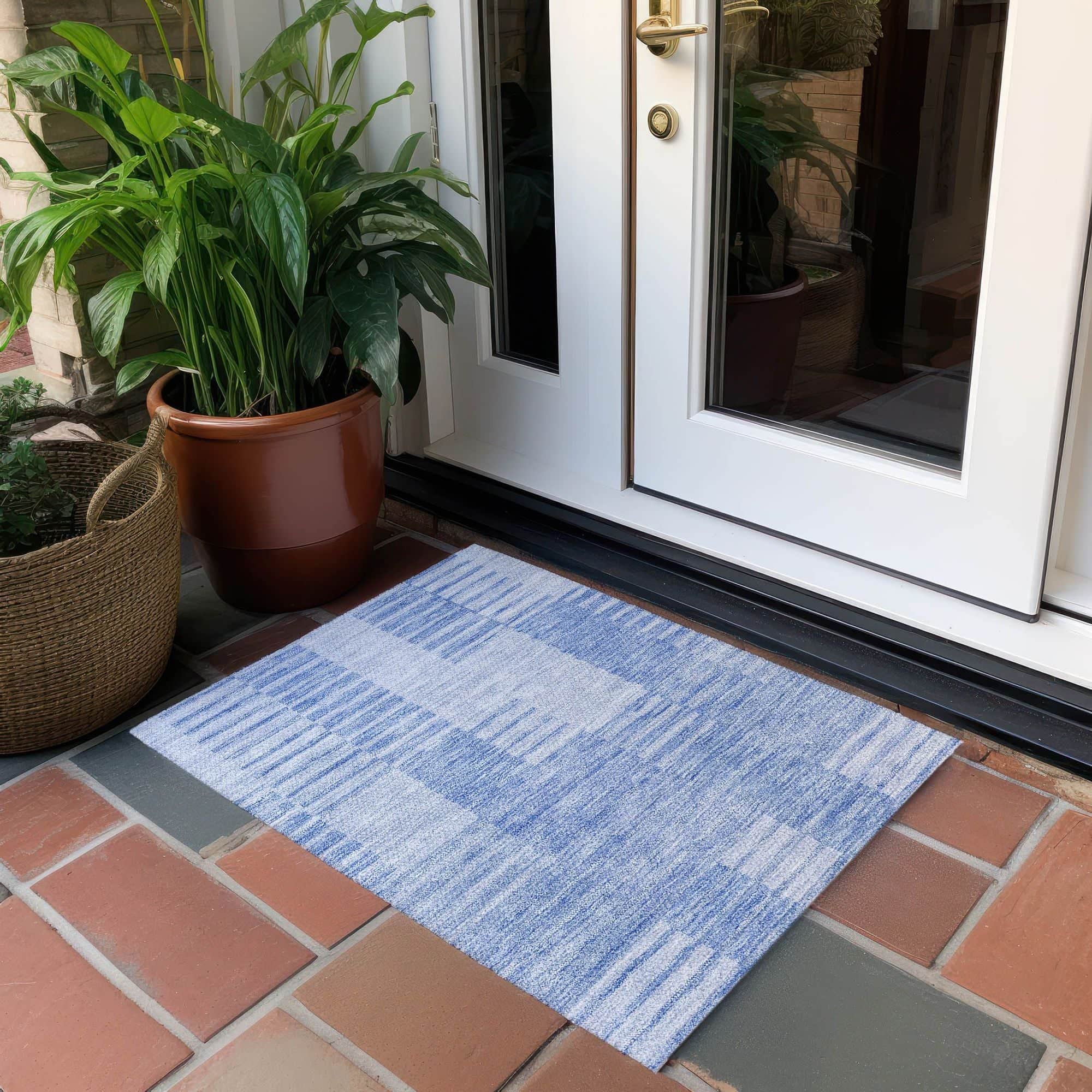 Machine Washable Blue Rug - Indoor / Outdoor - Kids / Pet Friendly Striped Print Rug