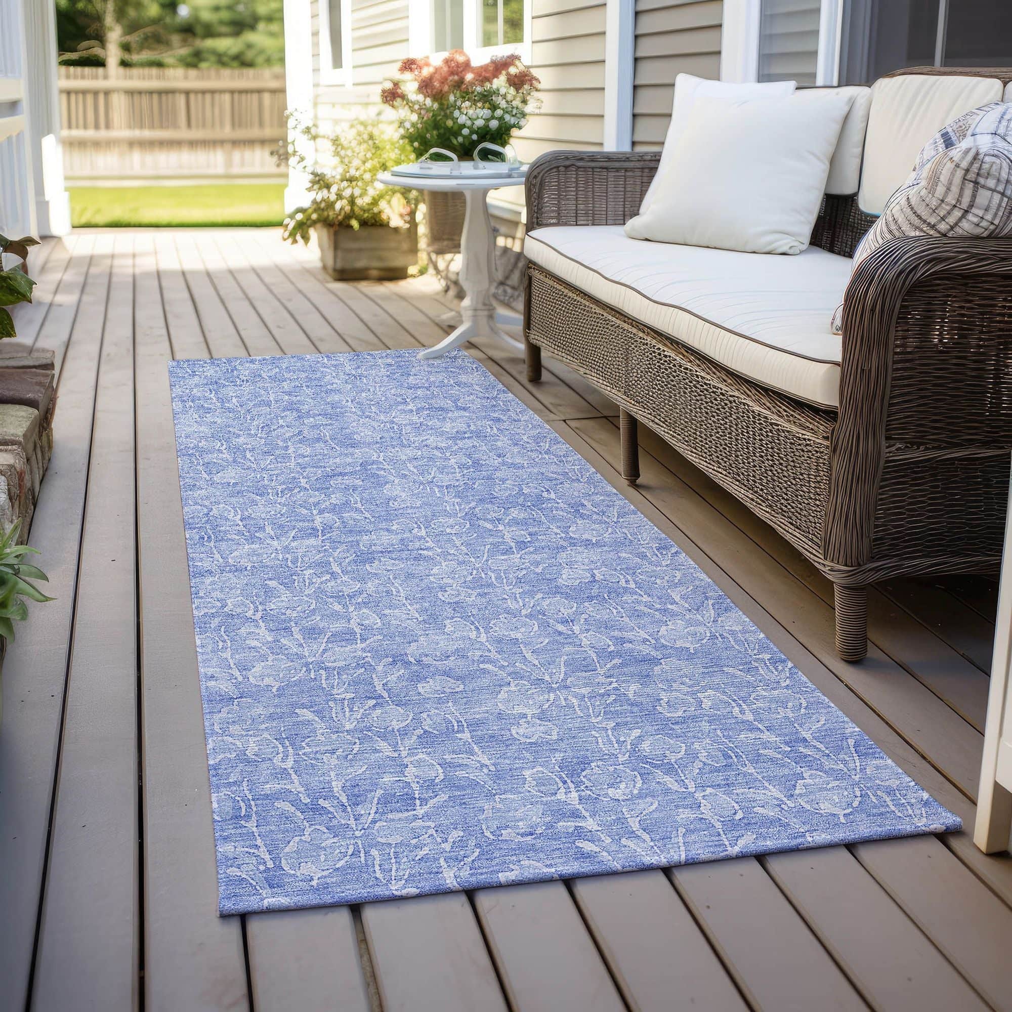 Machine Washable Denim Blue Rug - Indoor / Outdoor - Kids / Pet Friendly Floral Print Rug