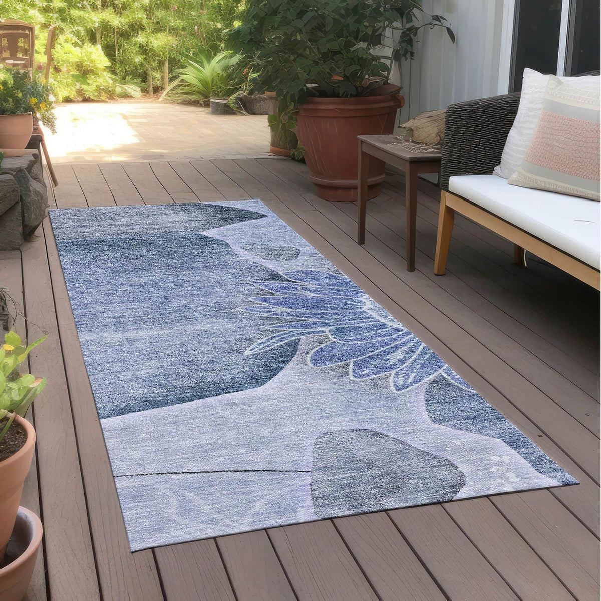 Redstart Machine Washable Rug