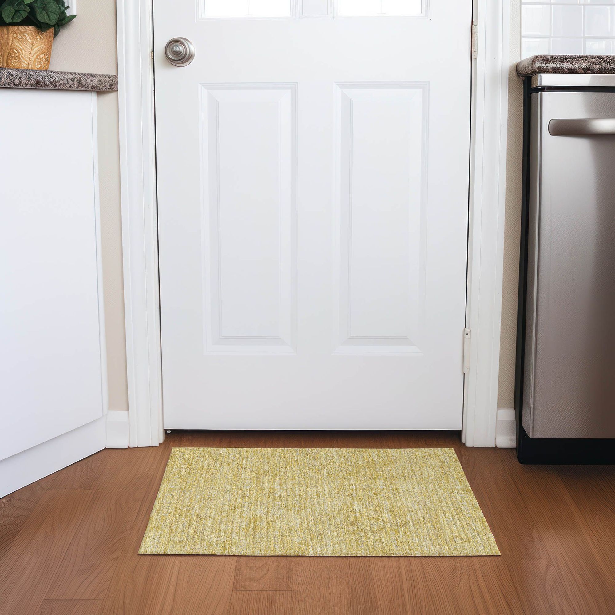 Machine Washable Honey Gold Rug - Indoor / Outdoor - Kids / Pet Friendly Floral Print Rug