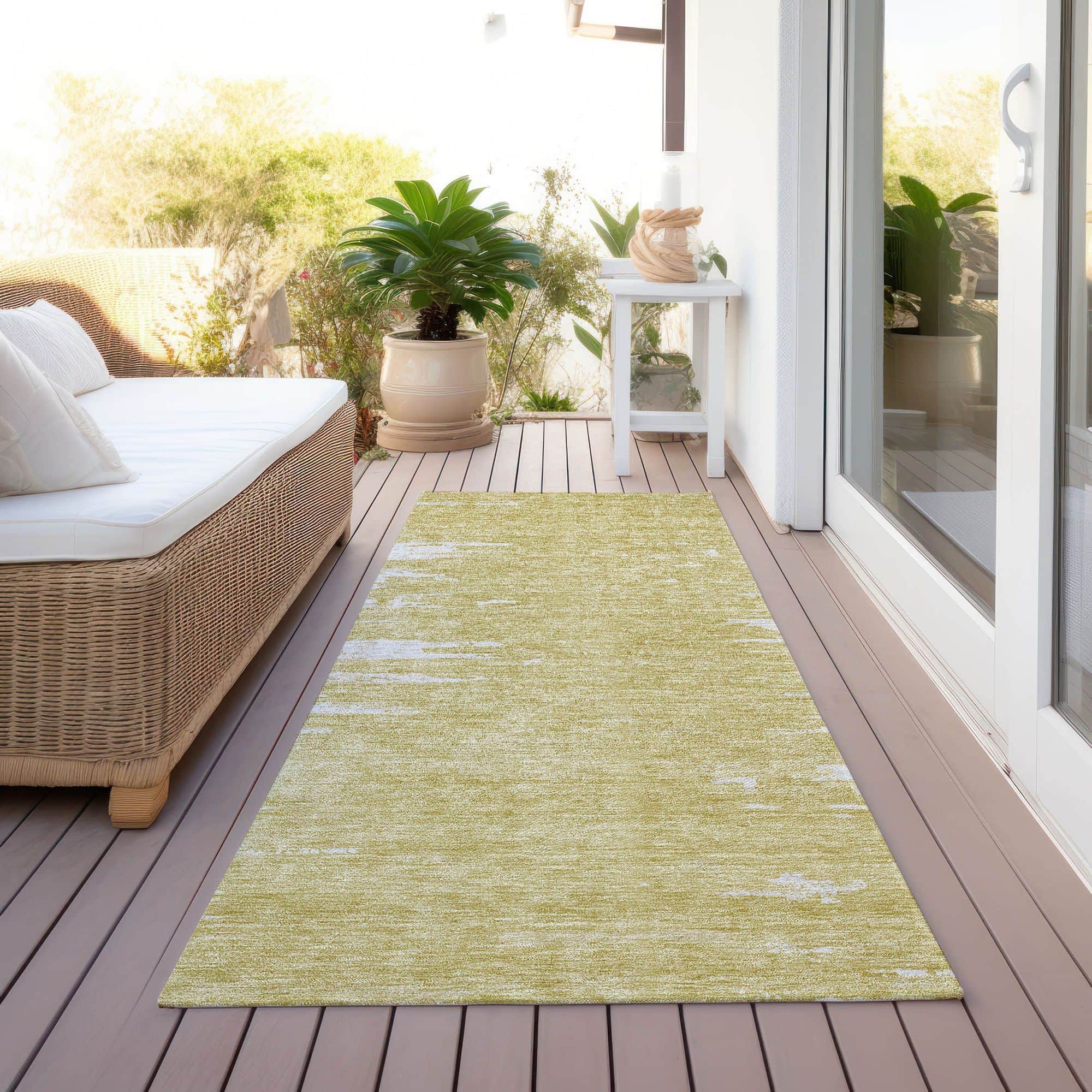 Machine Washable Gold Rug - Indoor / Outdoor - Kids / Pet Friendly Modern Print Rug