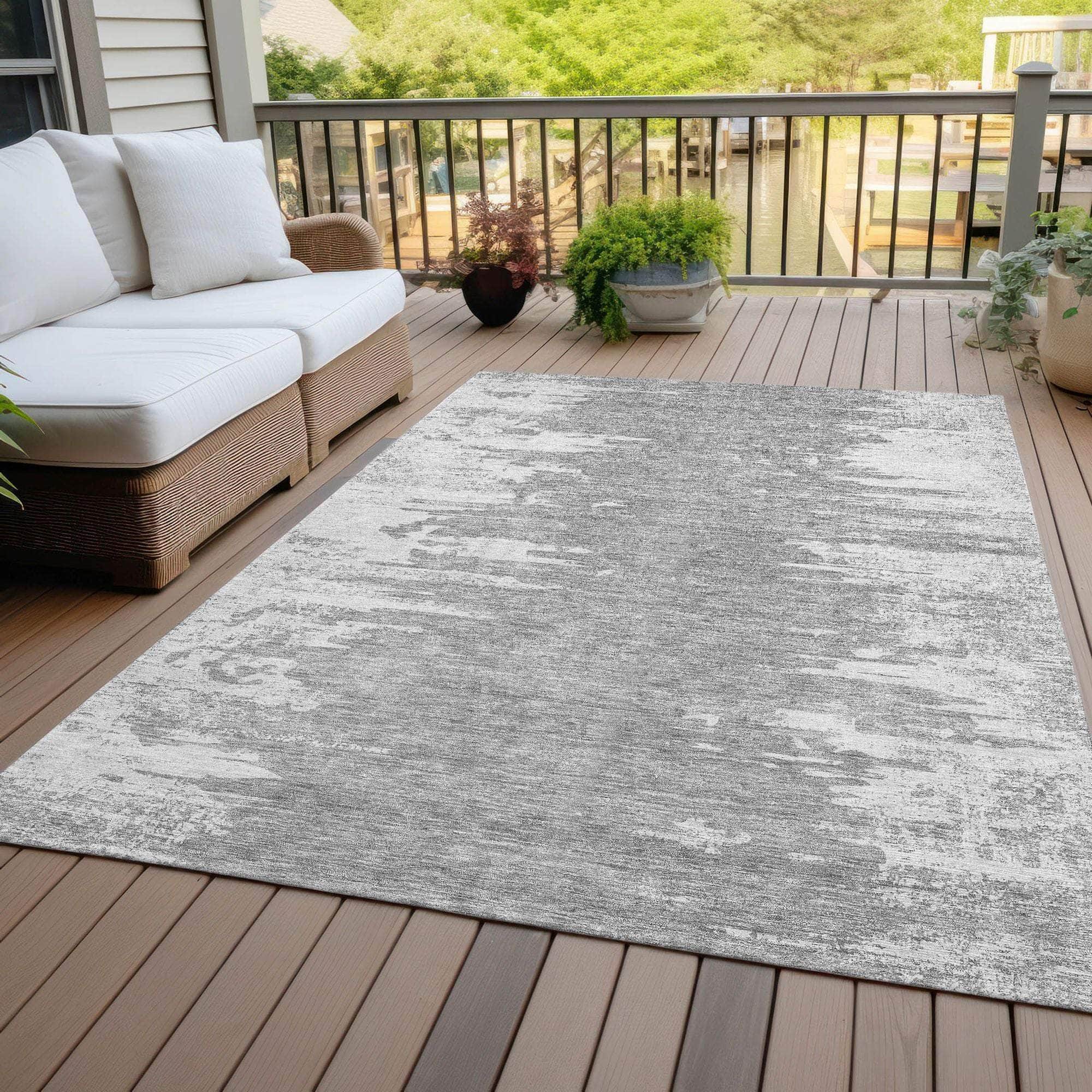 Machine Washable Silver Gray Rug - Indoor / Outdoor - Kids / Pet Friendly Modern Print Rug