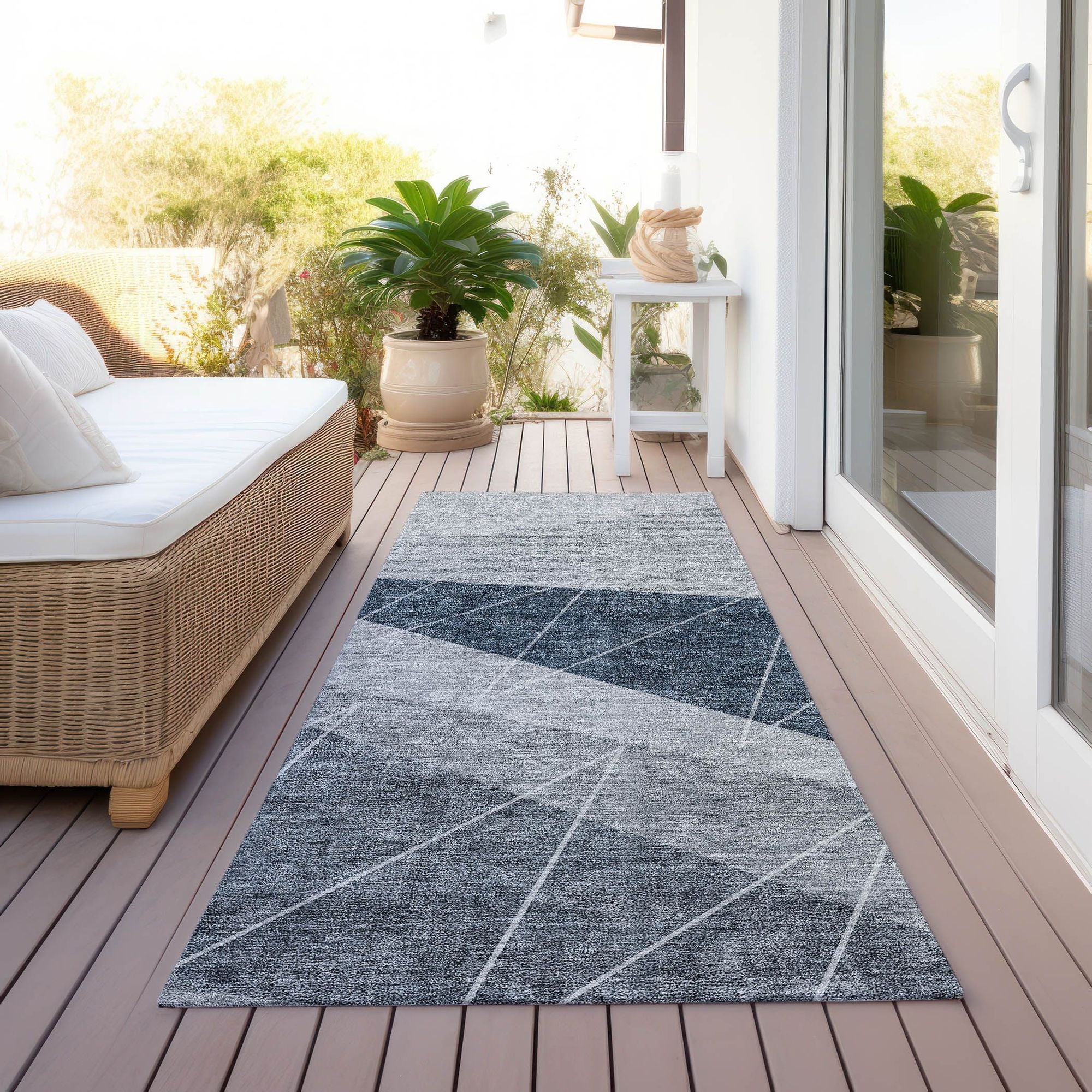 Machine Washable Charcoal Gray Rug - Indoor / Outdoor - Kids / Pet Friendly Modern Print Rug
