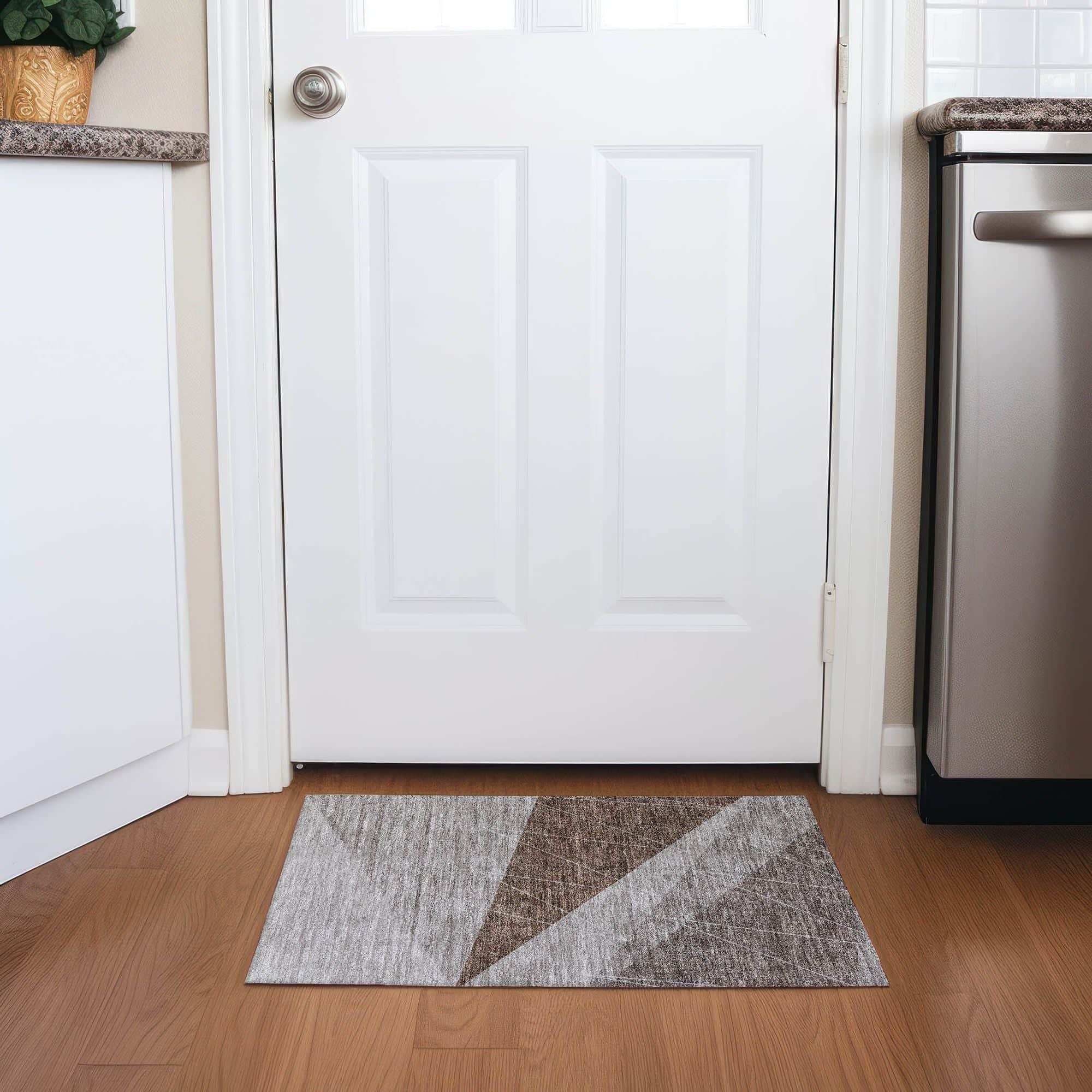 Machine Washable Gray Rug - Indoor / Outdoor - Kids / Pet Friendly Modern Print Rug