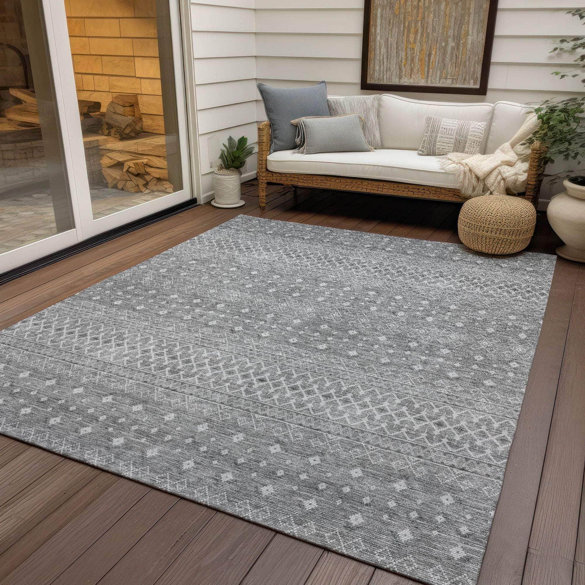 Machine Washable Silver Gray Rug - Indoor / Outdoor - Kids / Pet Friendly Boho Print Rug