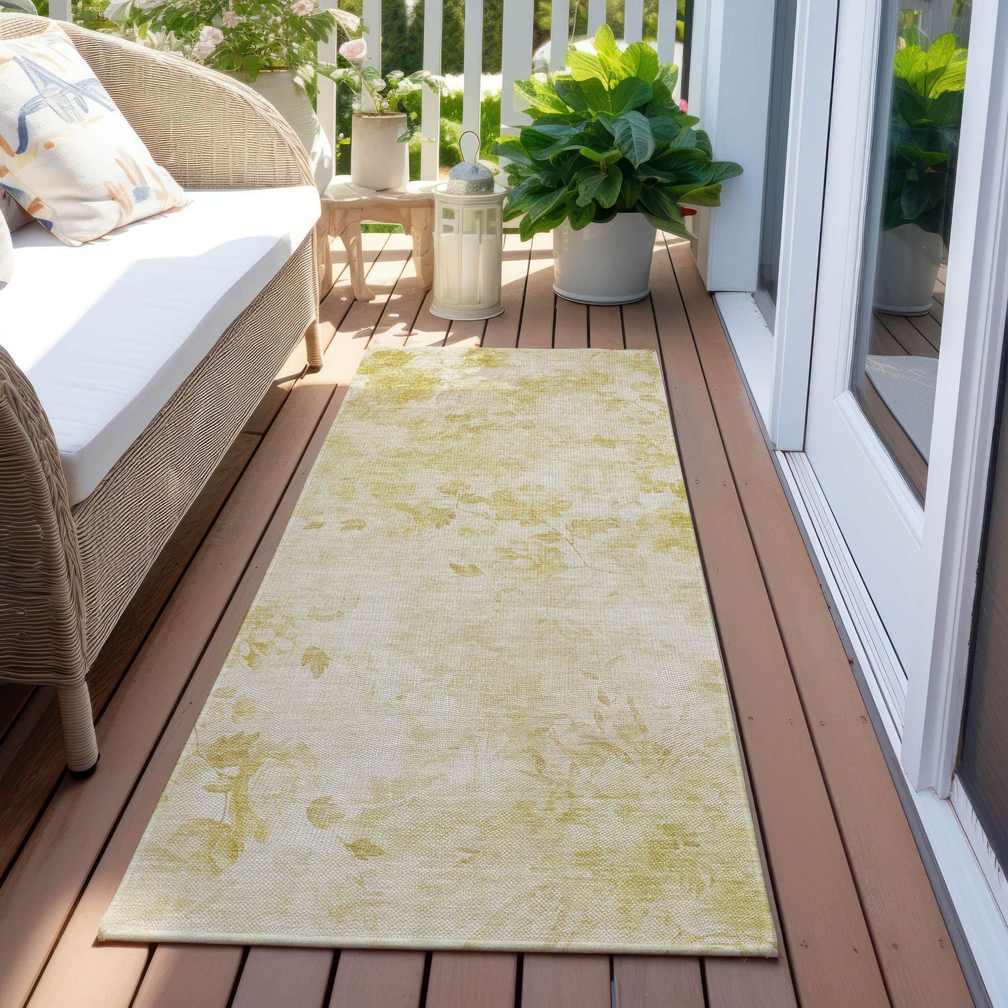 Machine Washable Gold Rug - Indoor / Outdoor - Kids / Pet Friendly Floral Print Rug