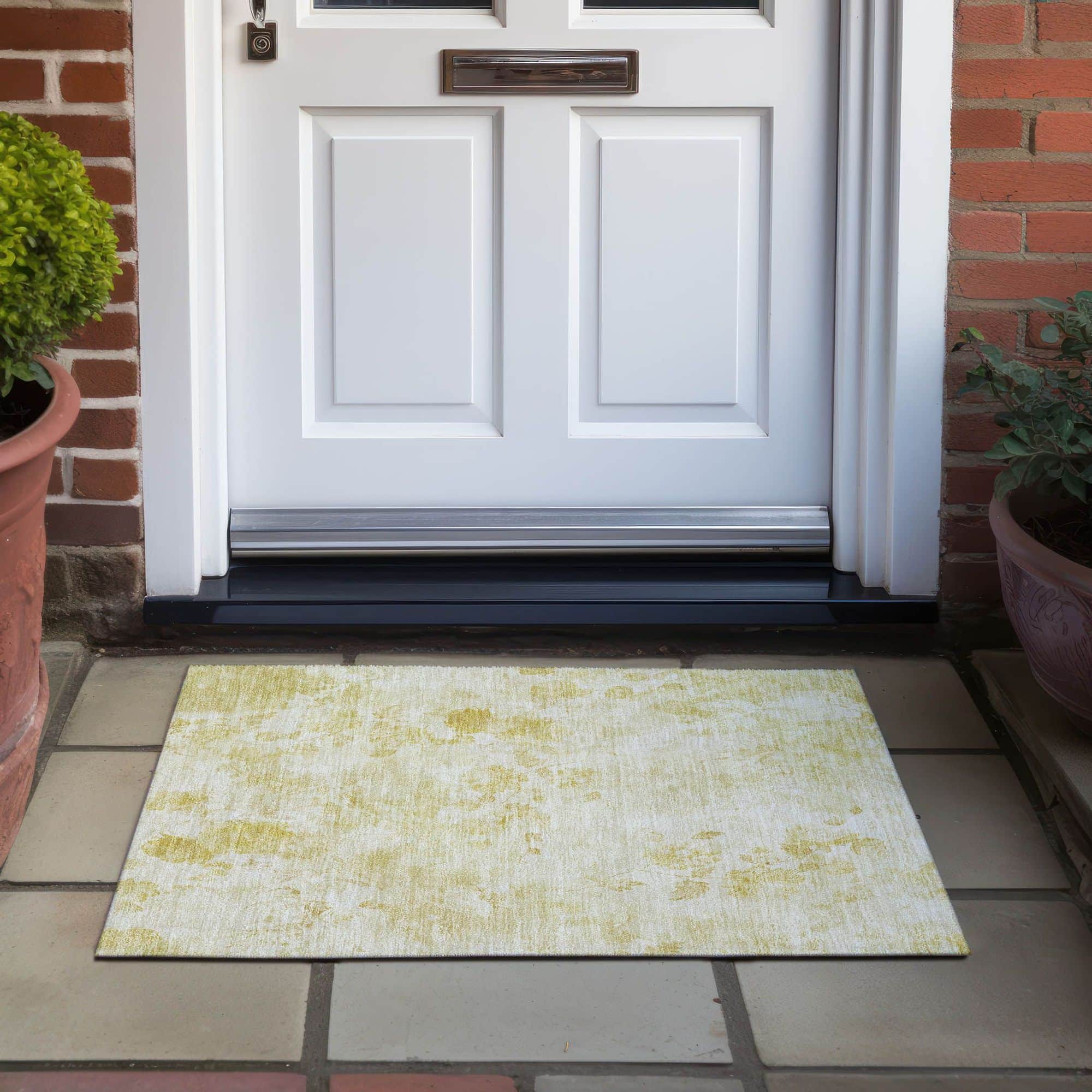 Machine Washable Gold Rug - Indoor / Outdoor - Kids / Pet Friendly Floral Print Rug