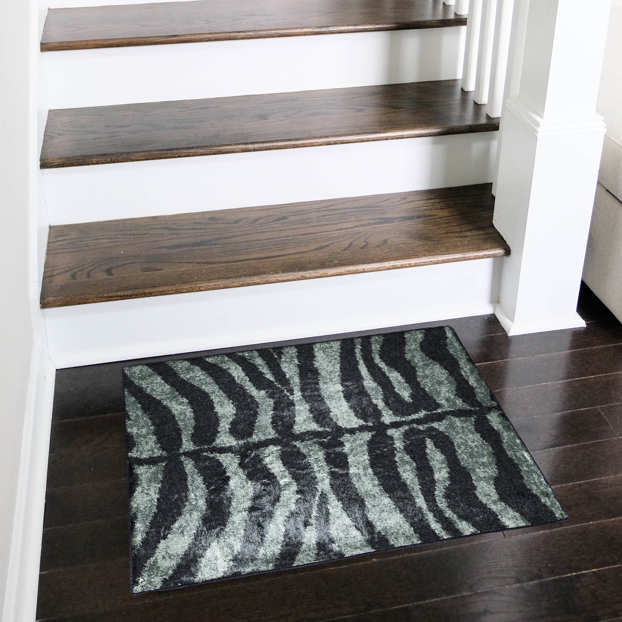 Luxury Machine Washable Casual AK1 Midnight Black Rug 1'8" x 2'6" #shape_Rectangle