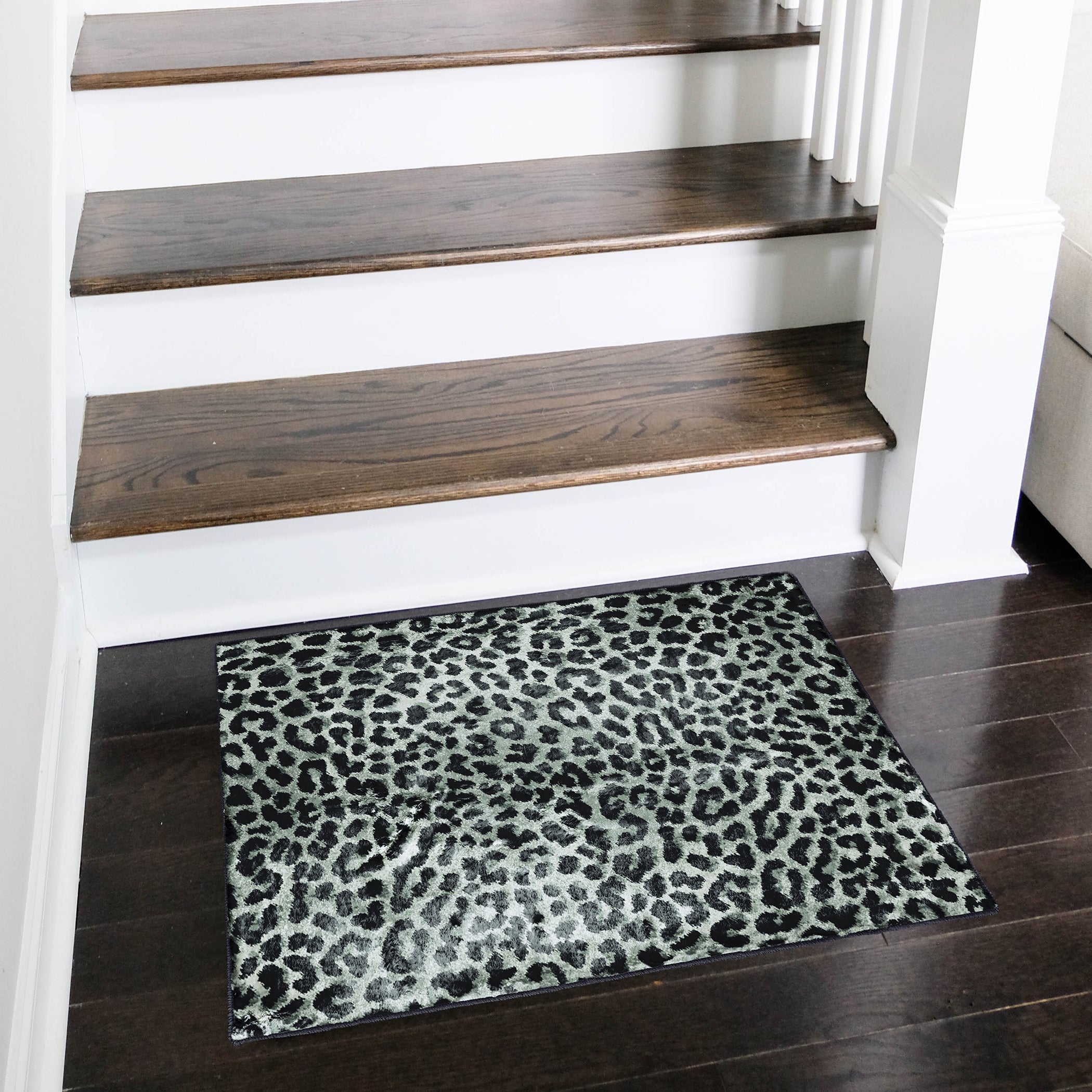 Luxury Machine Washable Casual AK2 Midnight Black Rug 1'8" x 2'6" #shape_Rectangle