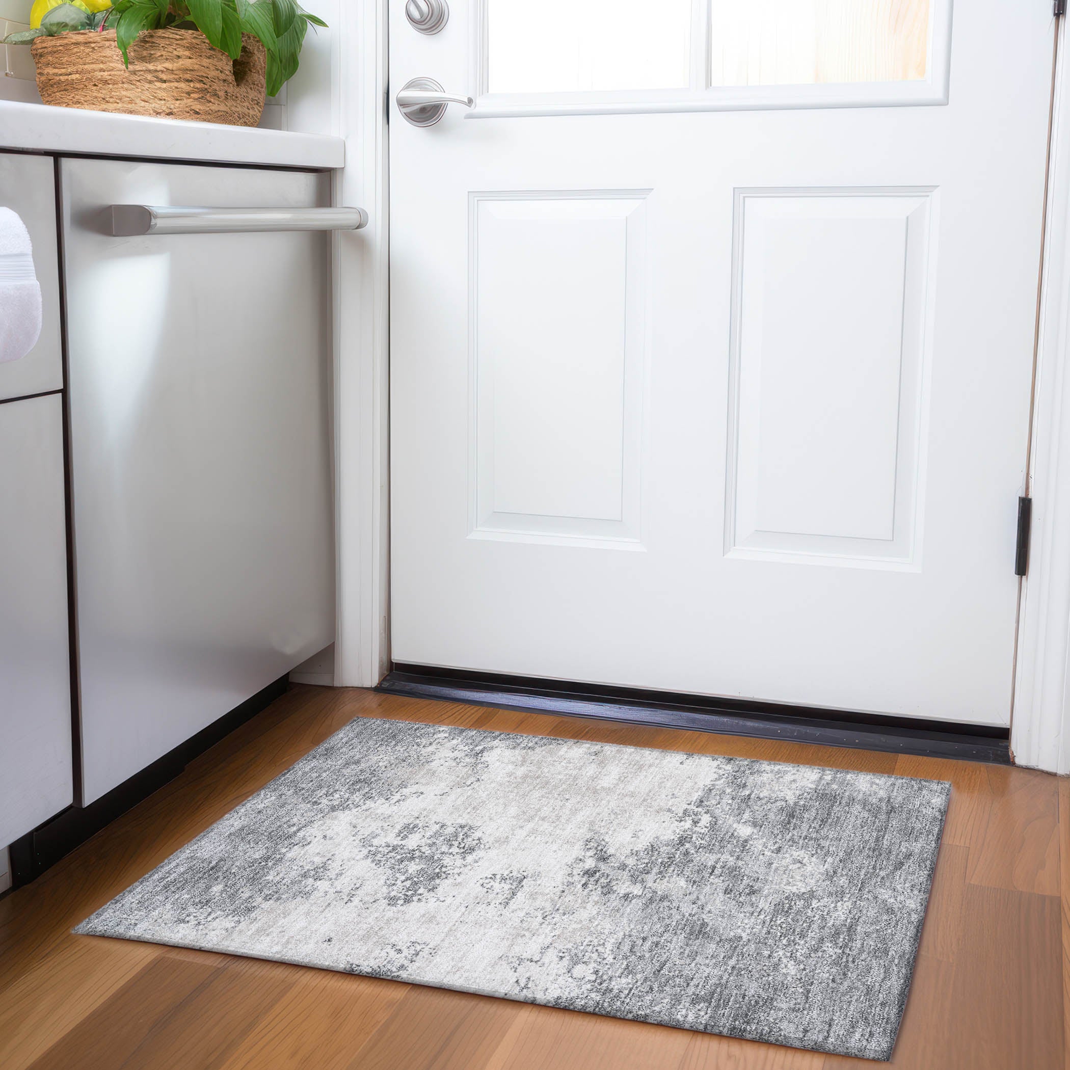 Dublin Machine Washable Transitional Gray Rug 1'8" x 2'6" #shape_Rectangle