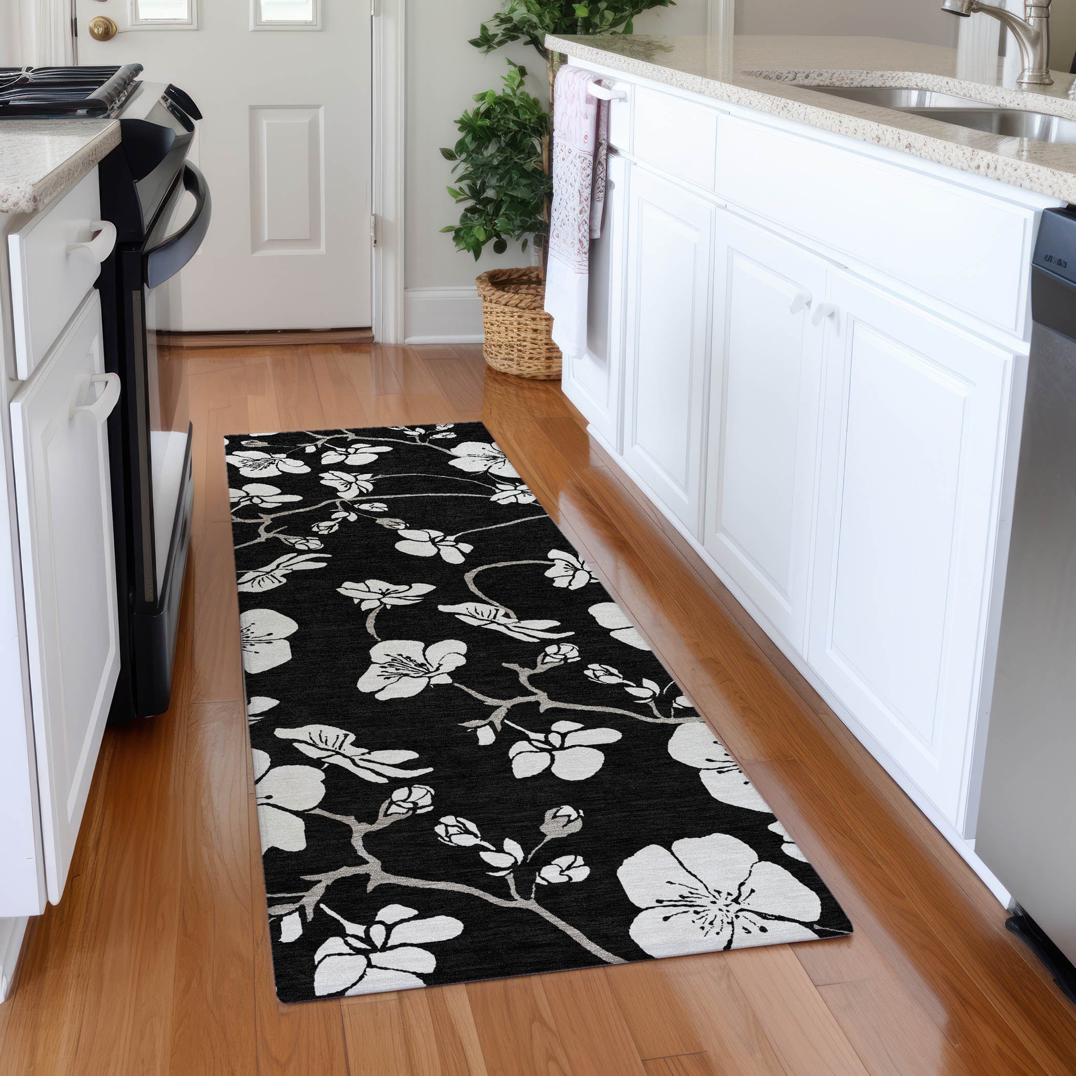 Oaxaca Machine Washable Transitional Black Rug 2'3" x 7'6" #shape_Runner