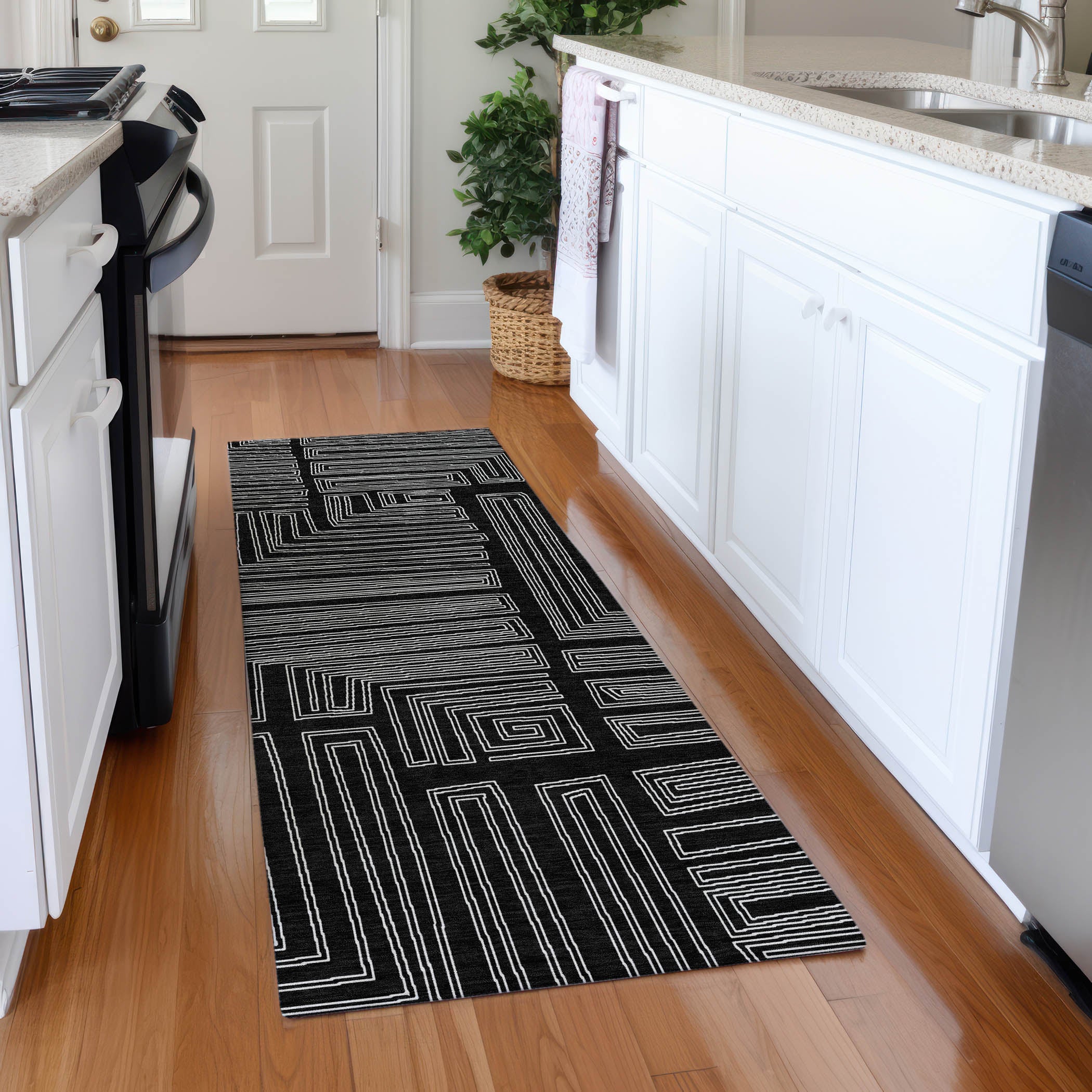 Vienna Machine Washable Transitional Black Rug 2'3" x 7'6" #shape_Runner