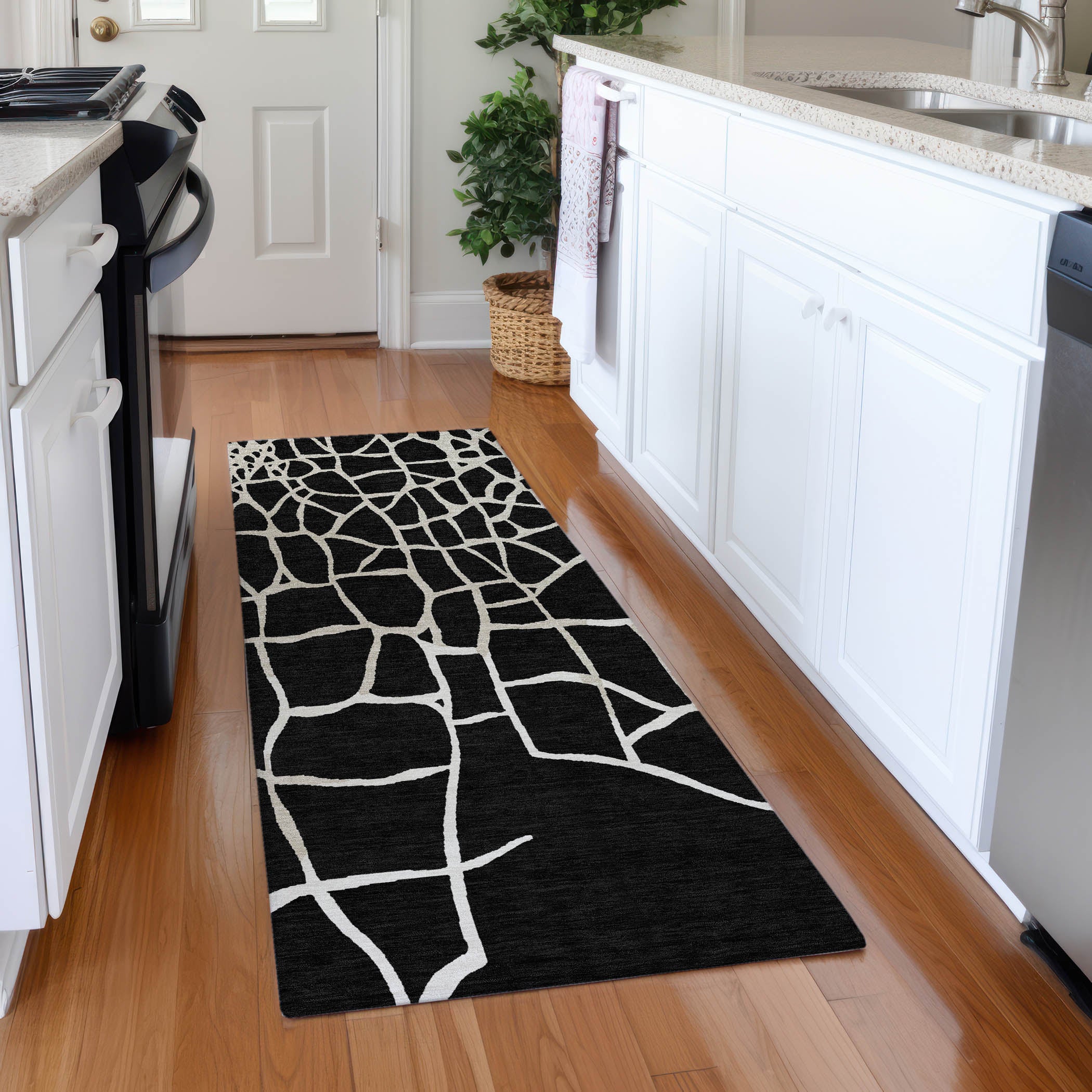 Dubrovnik Machine Washable Transitional Black Rug 2'3" x 7'6" #shape_Runner