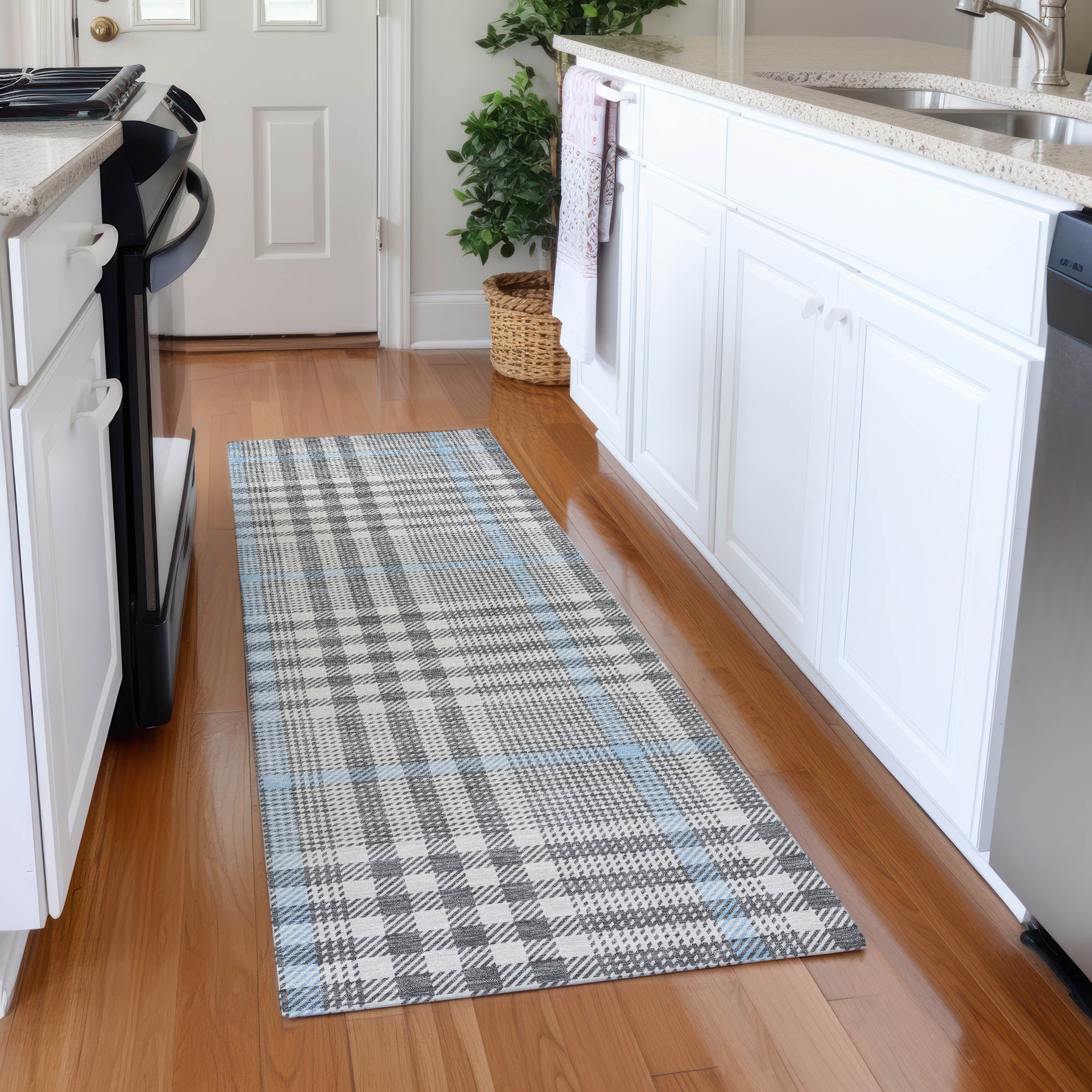 Montevideo Machine Washable Transitional Gray Rug 2'3" x 7'6" #shape_Runner