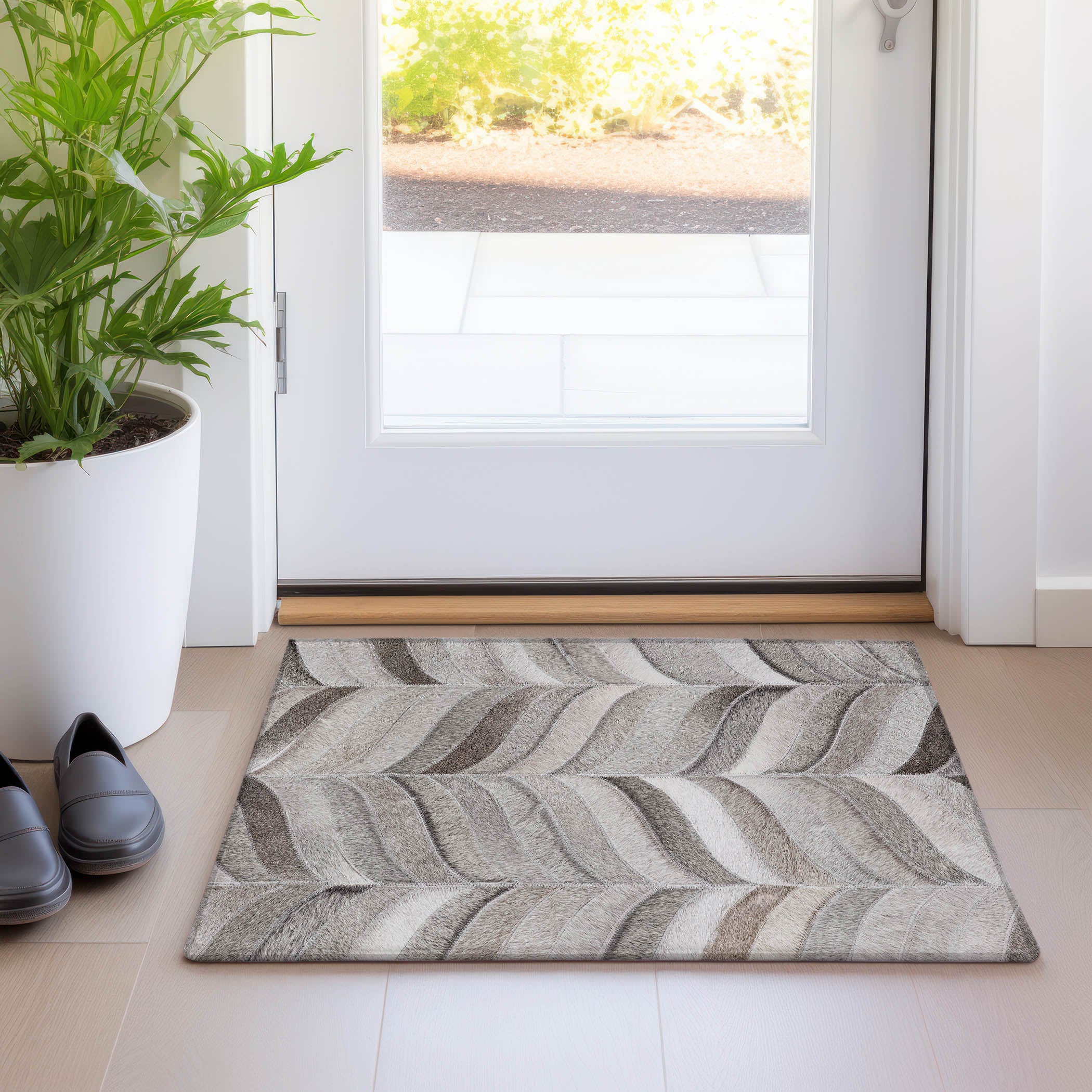 Cartagena Machine Washable Cowhide Gray Rug 1'8" x 2'6" #shape_Rectangle