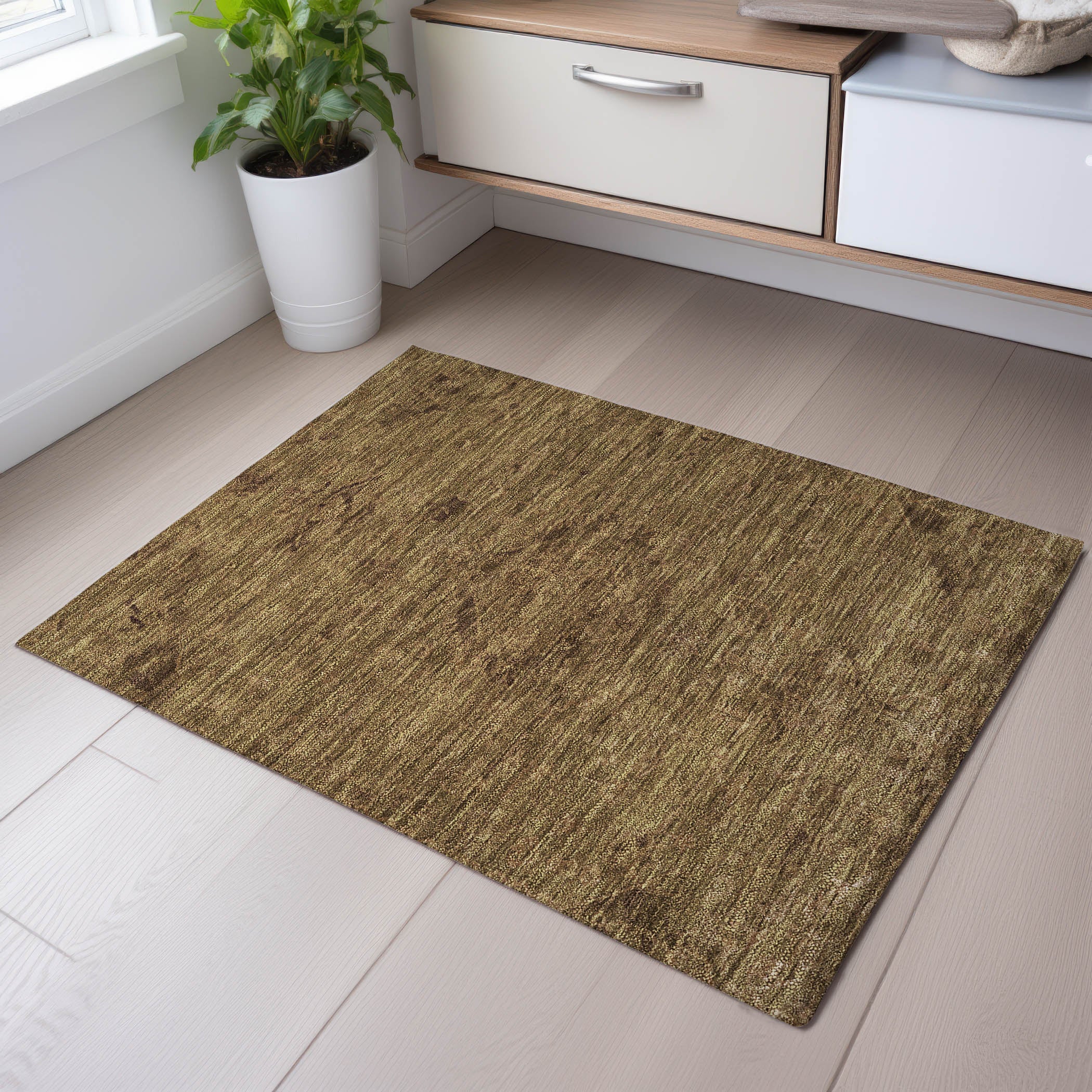 Salzburg Machine Washable Traditional Brown Rug 1'8" x 2'6" #shape_Rectangle